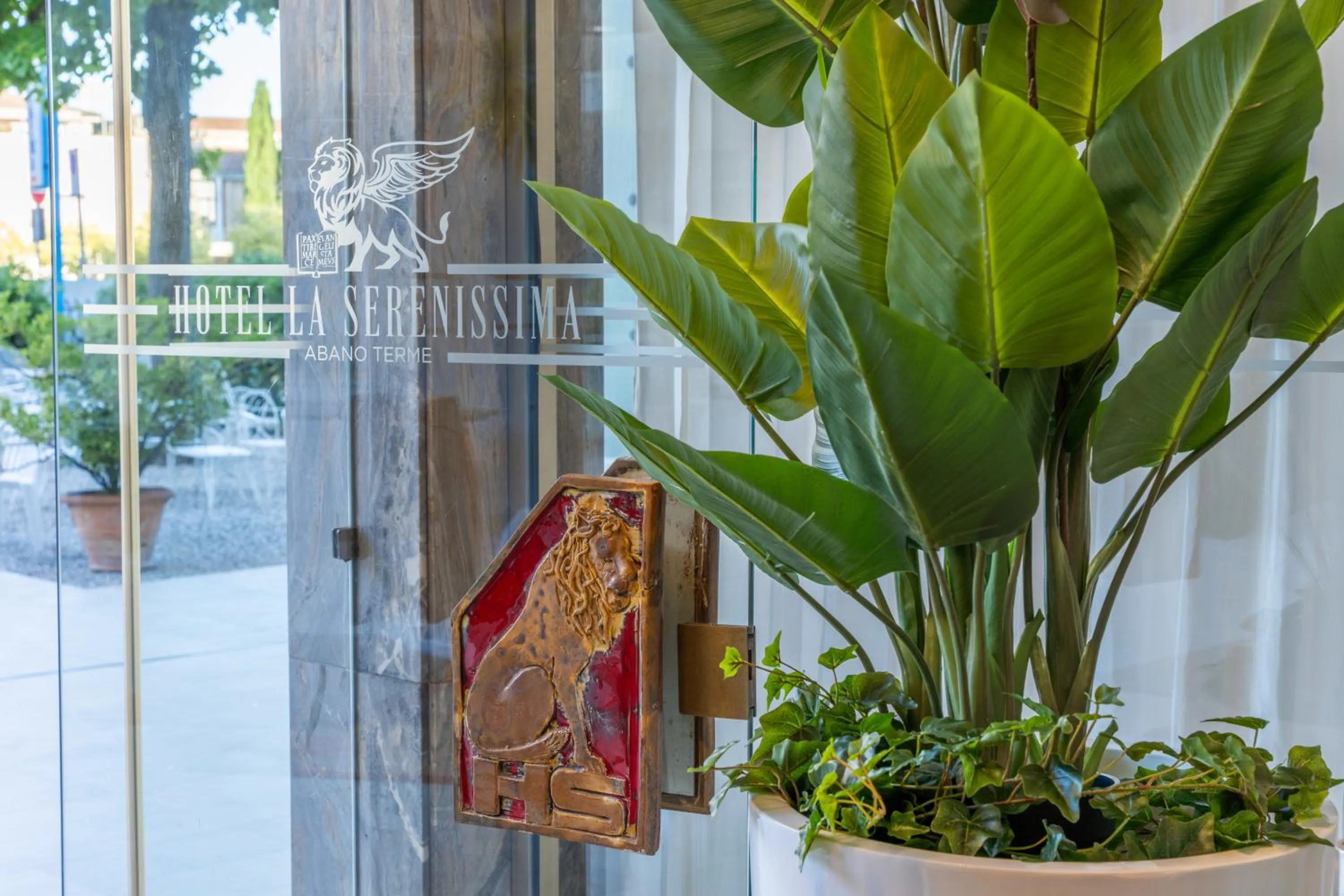 Garden in HOTEL la SERENISSIMA TERME & SPA