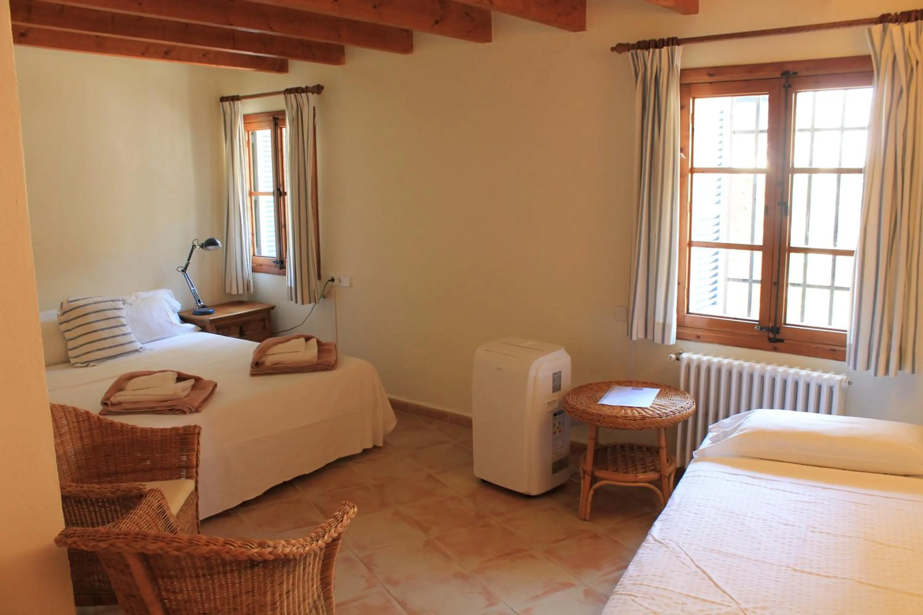 Bed in Hotel Rural Nou Dalt Muntanya