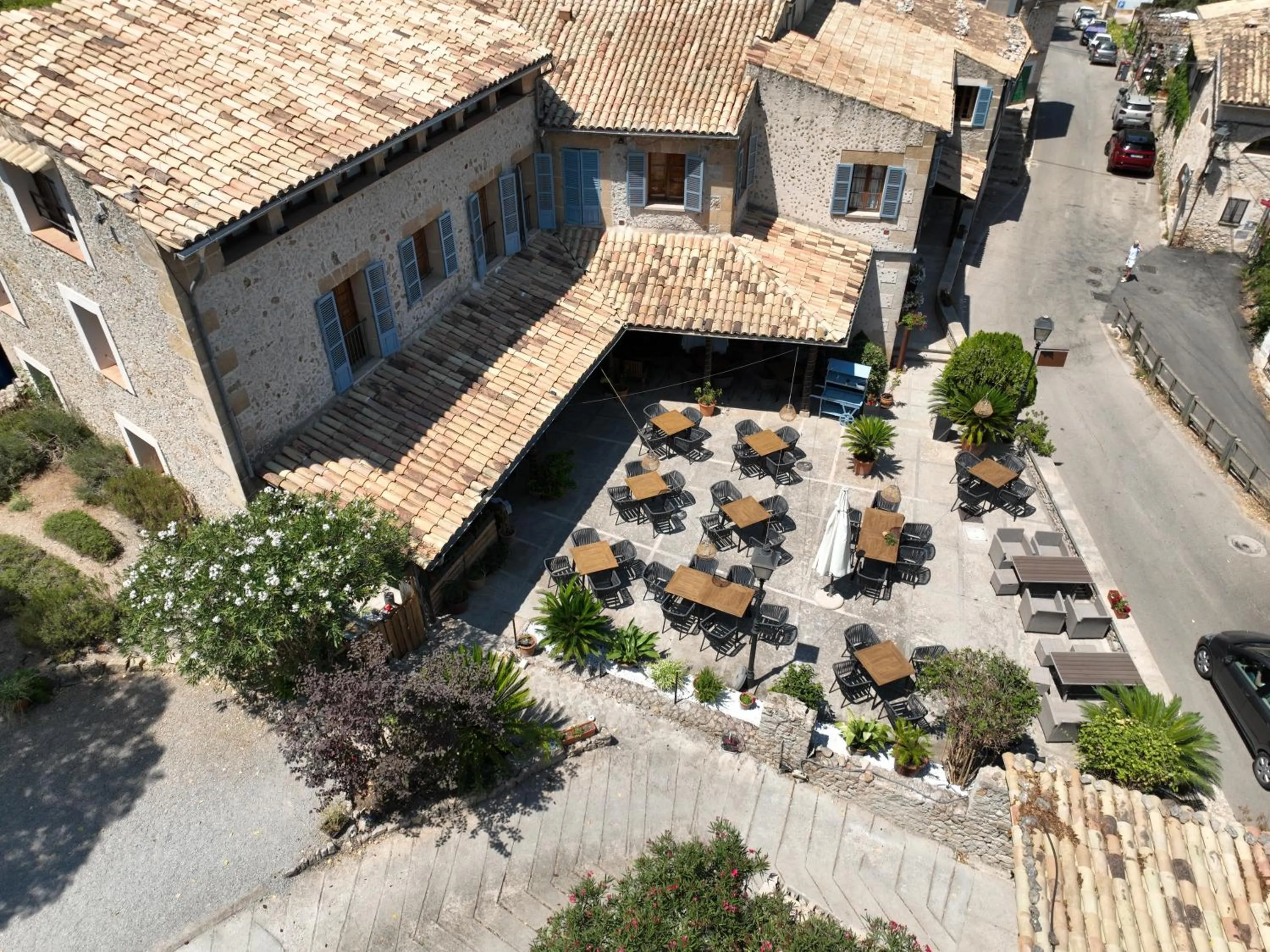 Restaurant/places to eat in Hotel Rural Nou Dalt Muntanya