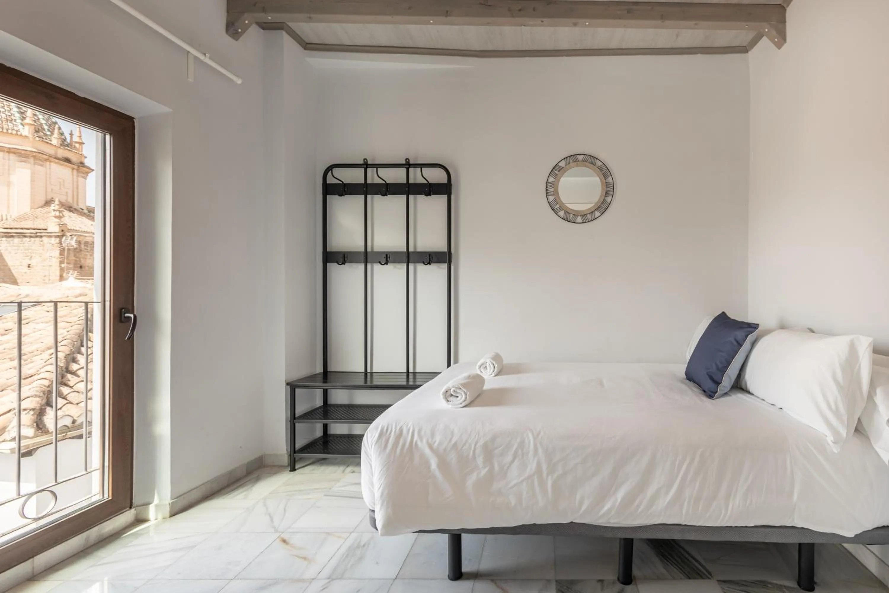 Bedroom, Bed in Apartamentos Realejo Granada Centro 3000