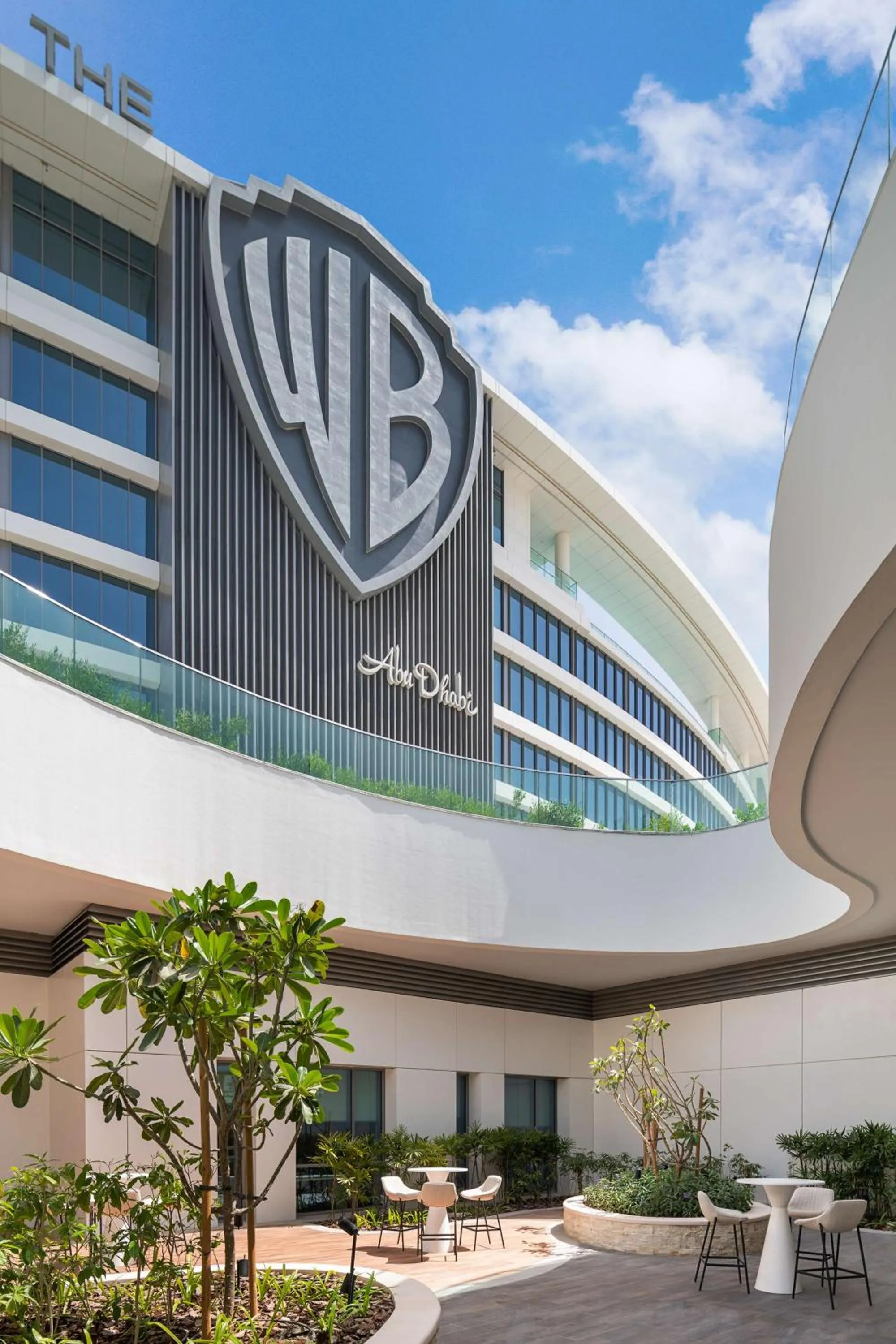 Meeting/conference room in The WB Abu Dhabi, Curio Collection By Hilton