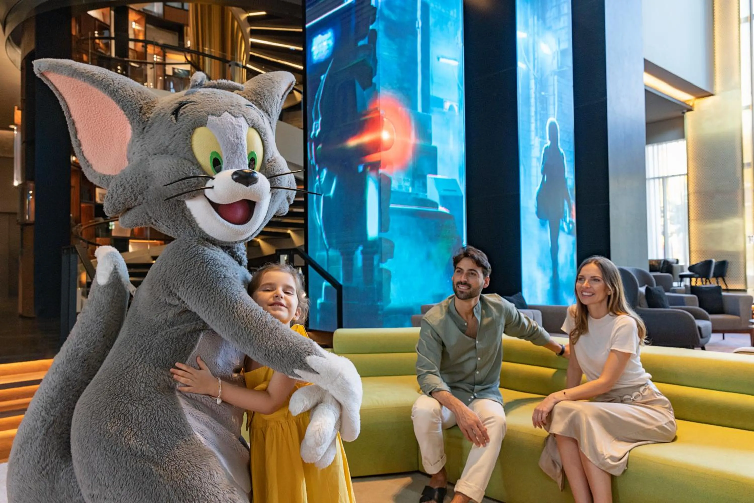 Lobby or reception in The WB Abu Dhabi, Curio Collection By Hilton