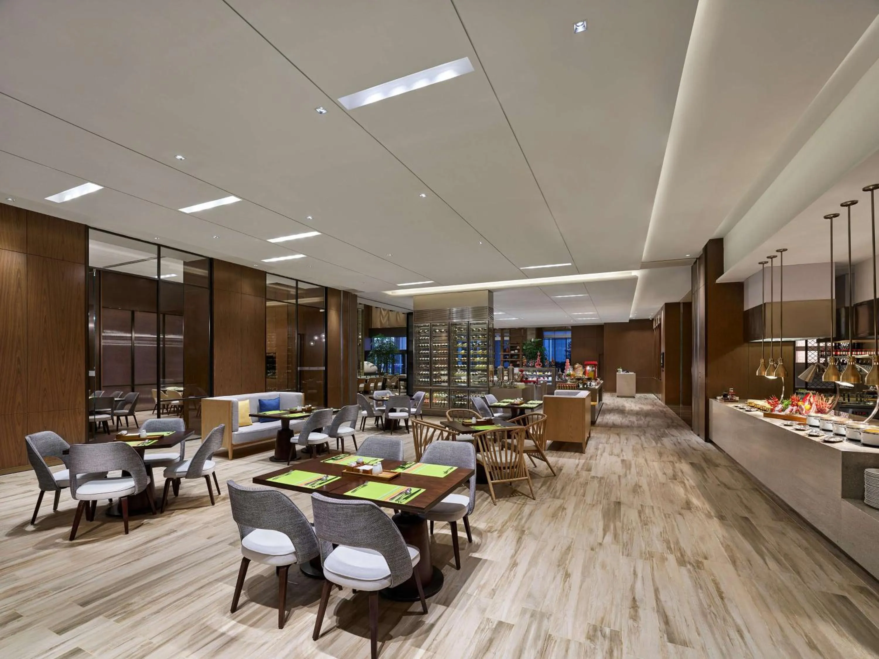 Restaurant/places to eat in Doubletree By Hilton Quzhou