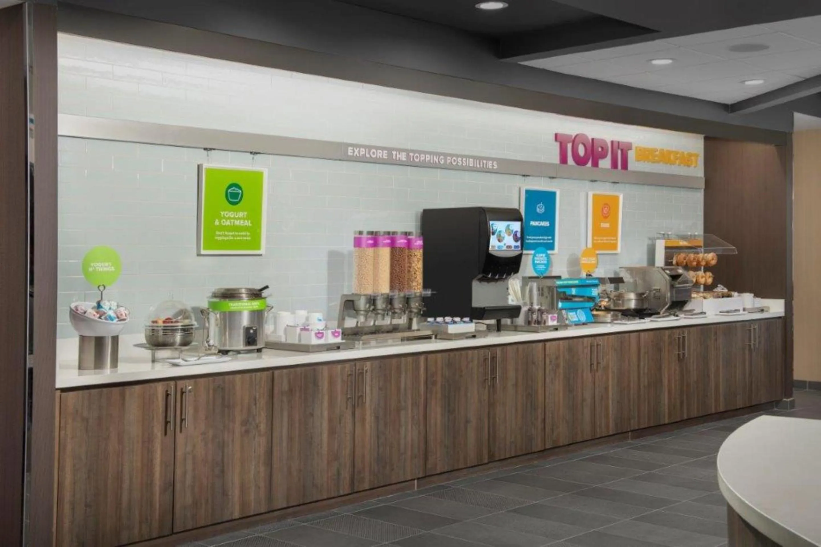 Breakfast in Tru By Hilton San Antonio North