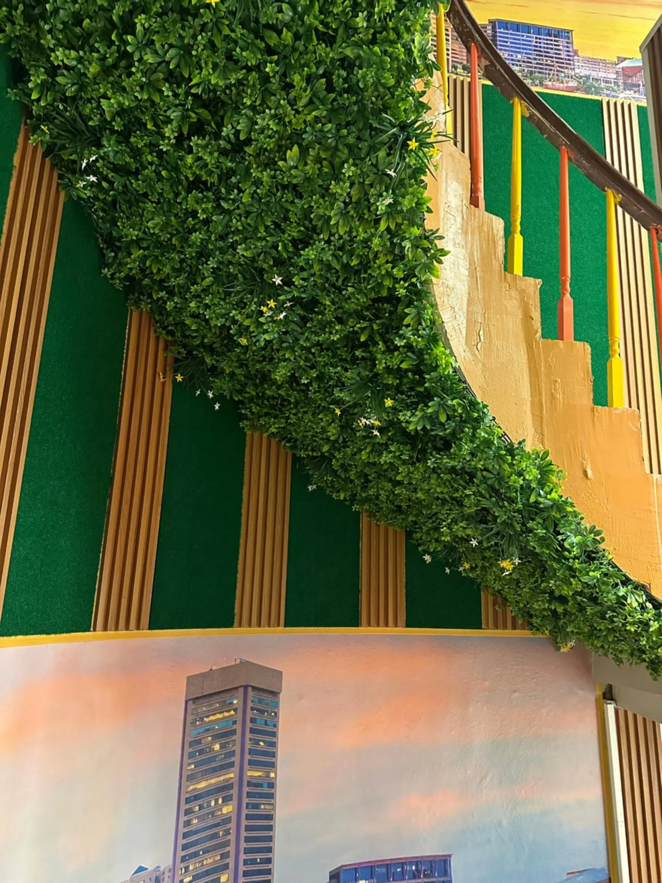 Property building in Midtown Inn