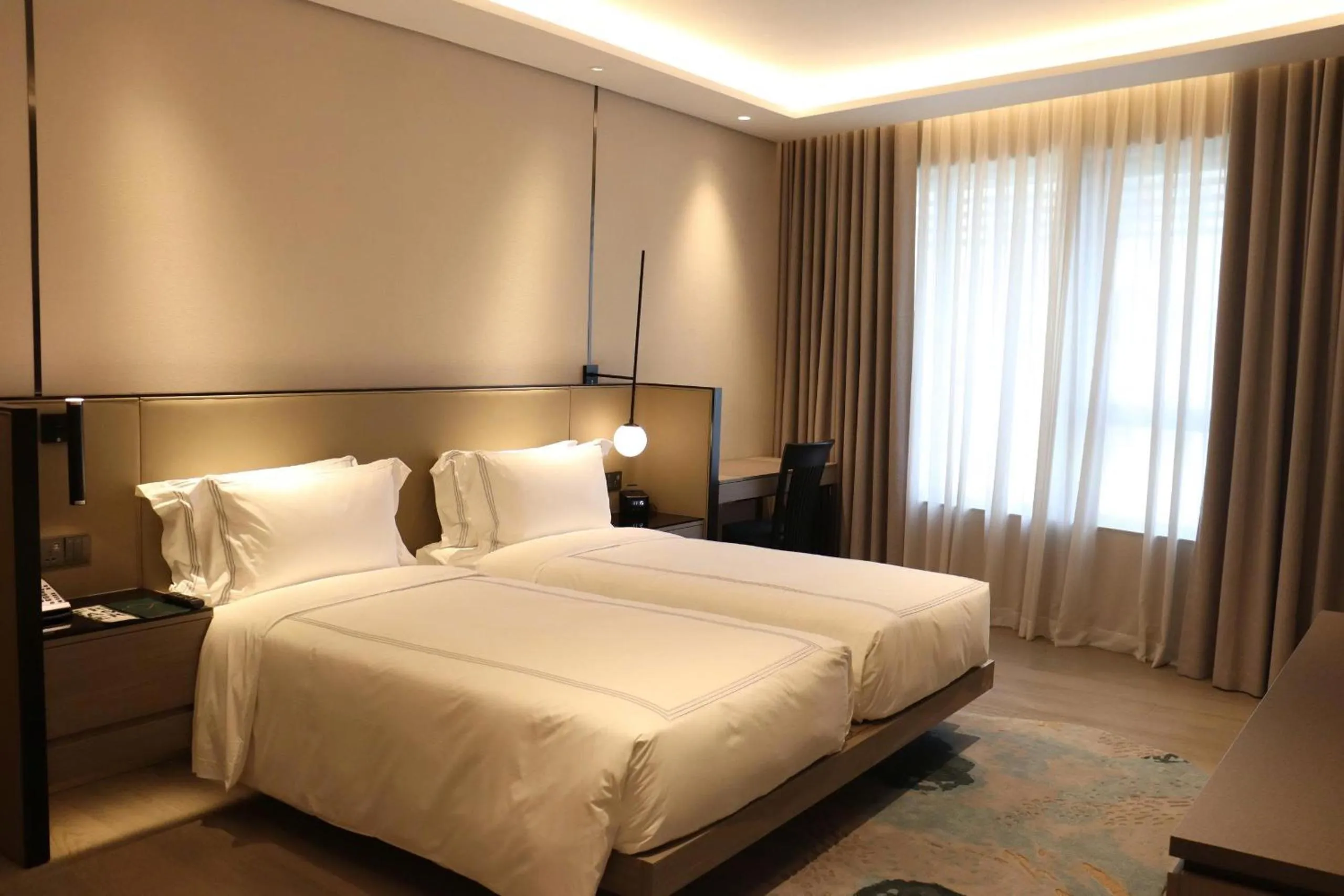 Bedroom, Bed in Fraser Residence Hanoi