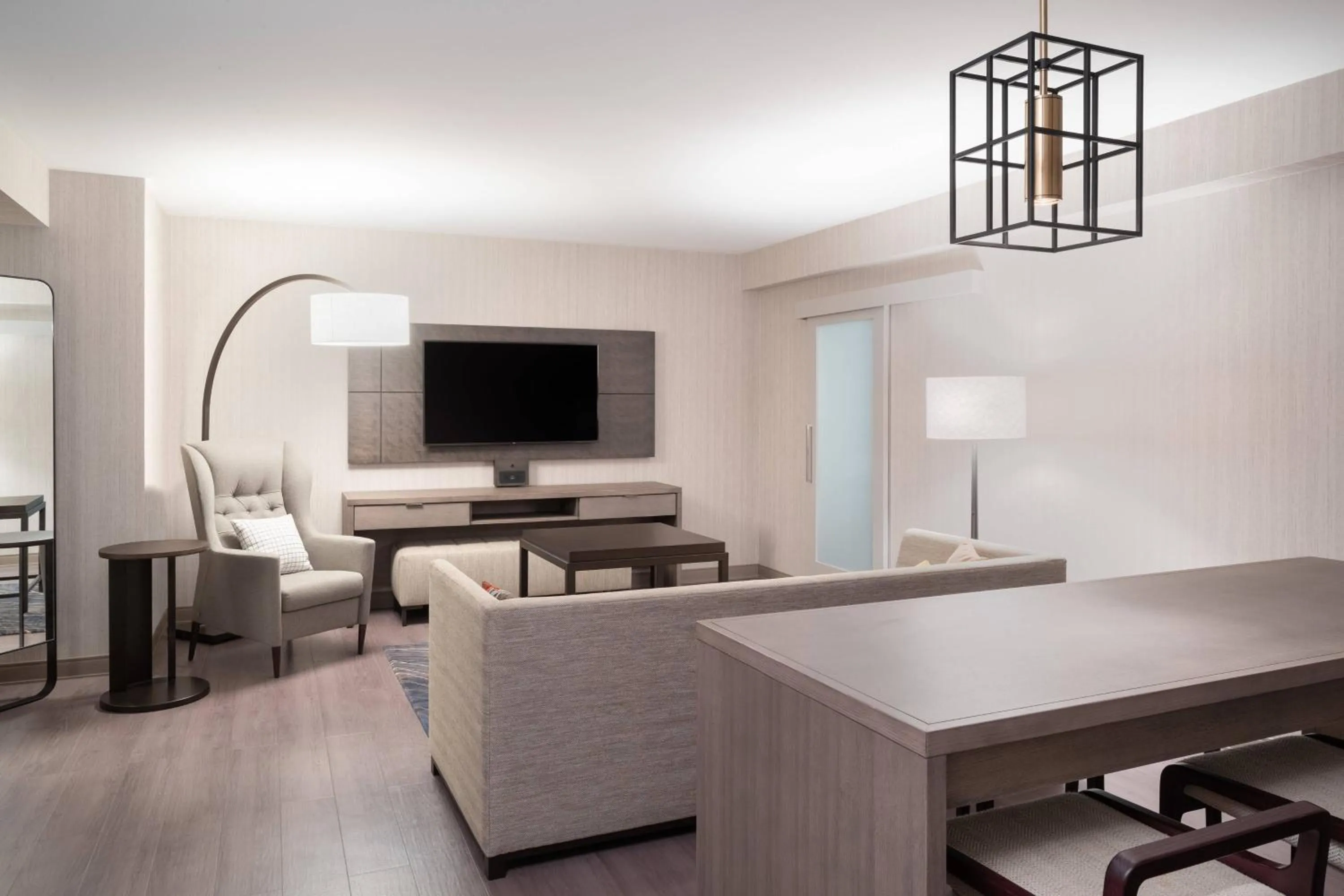 Living room in Mystic Marriott Hotel and Spa