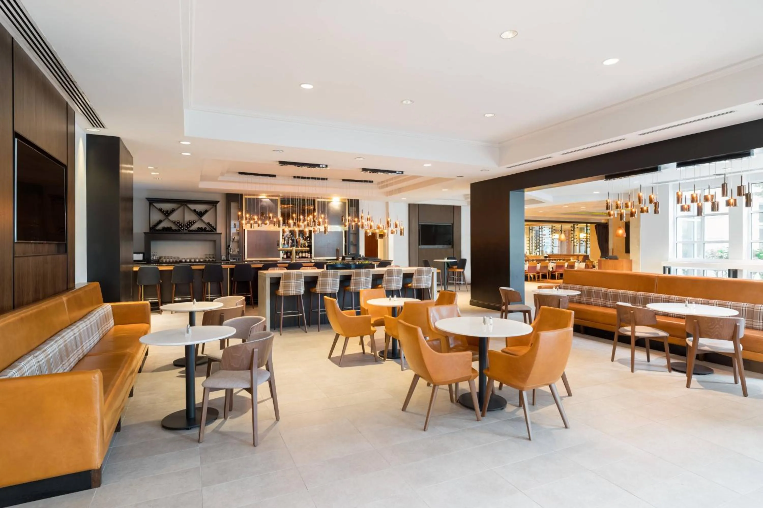 Lobby or reception in Mystic Marriott Hotel and Spa