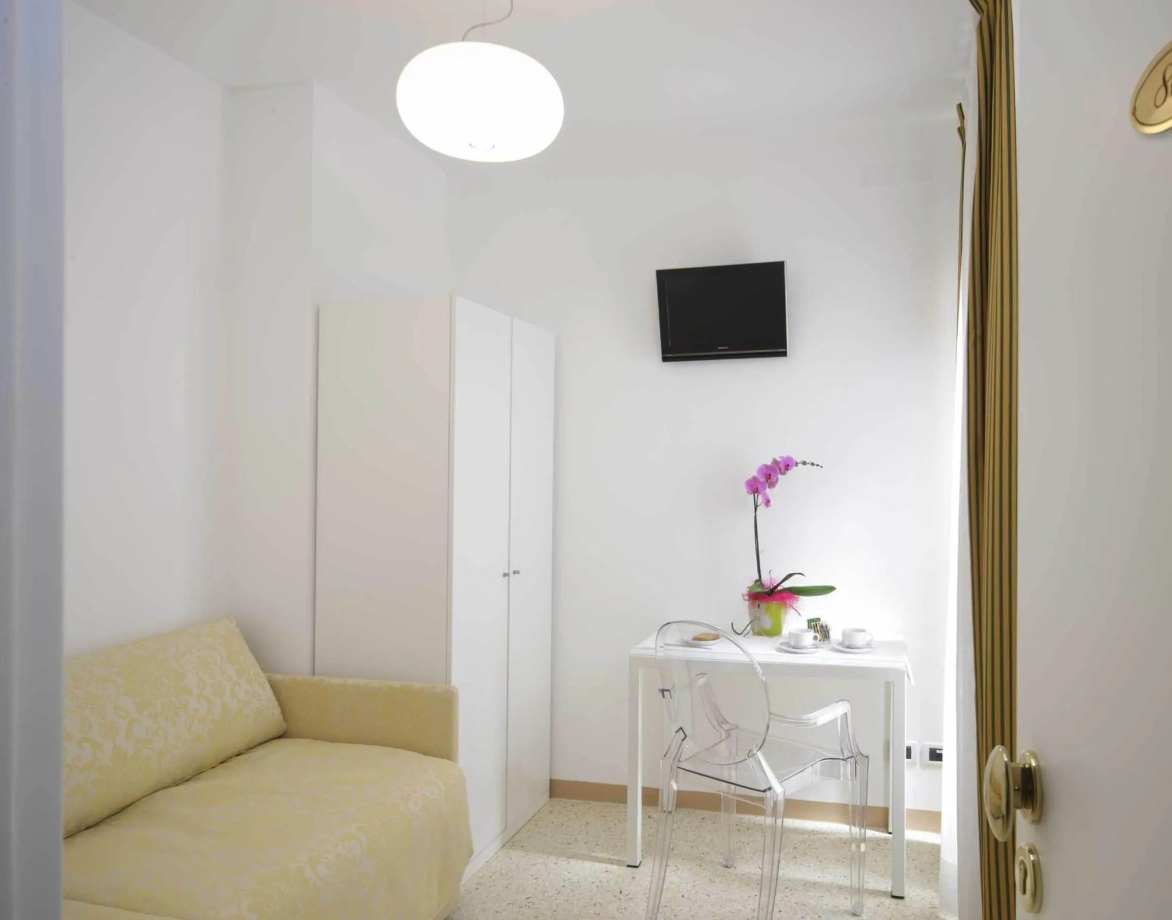 Decorative detail in Hotel Adriatico