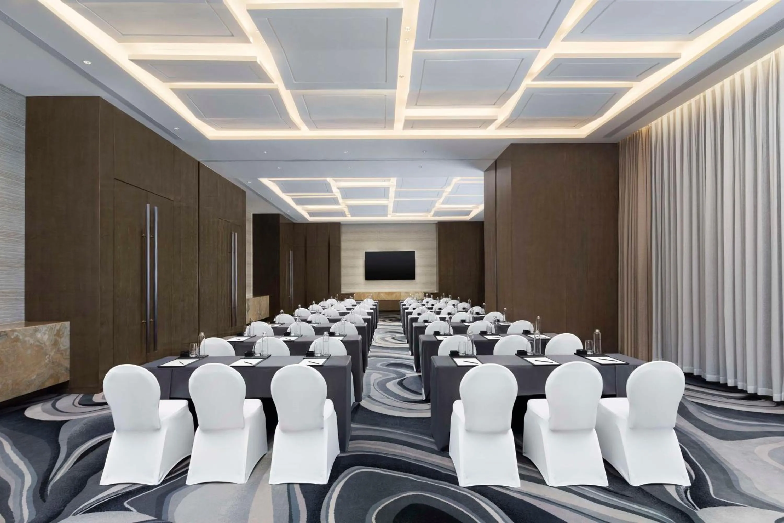 Meeting/conference room in Radisson Collection, Wuxi
