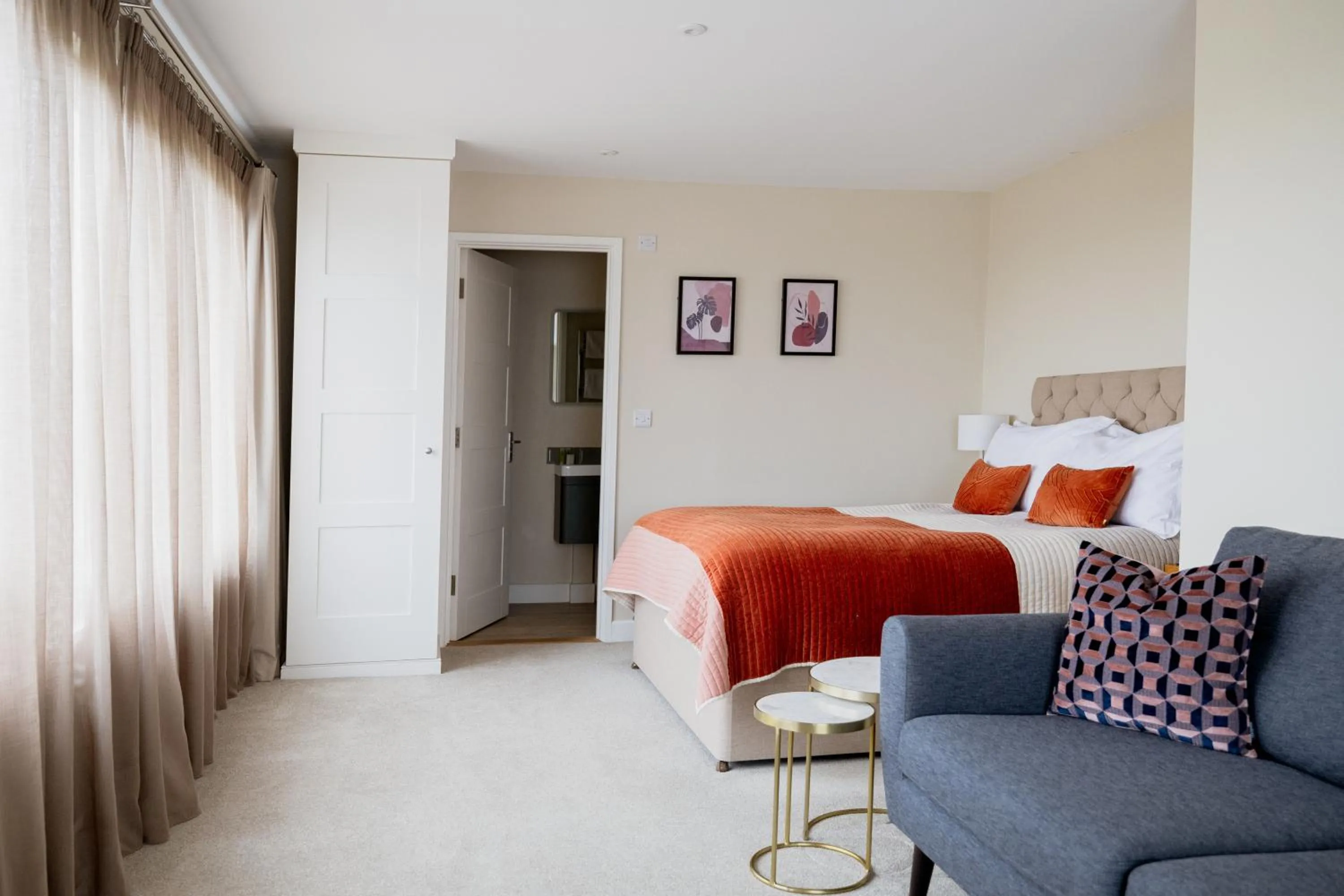 Bed in White Hart Inn