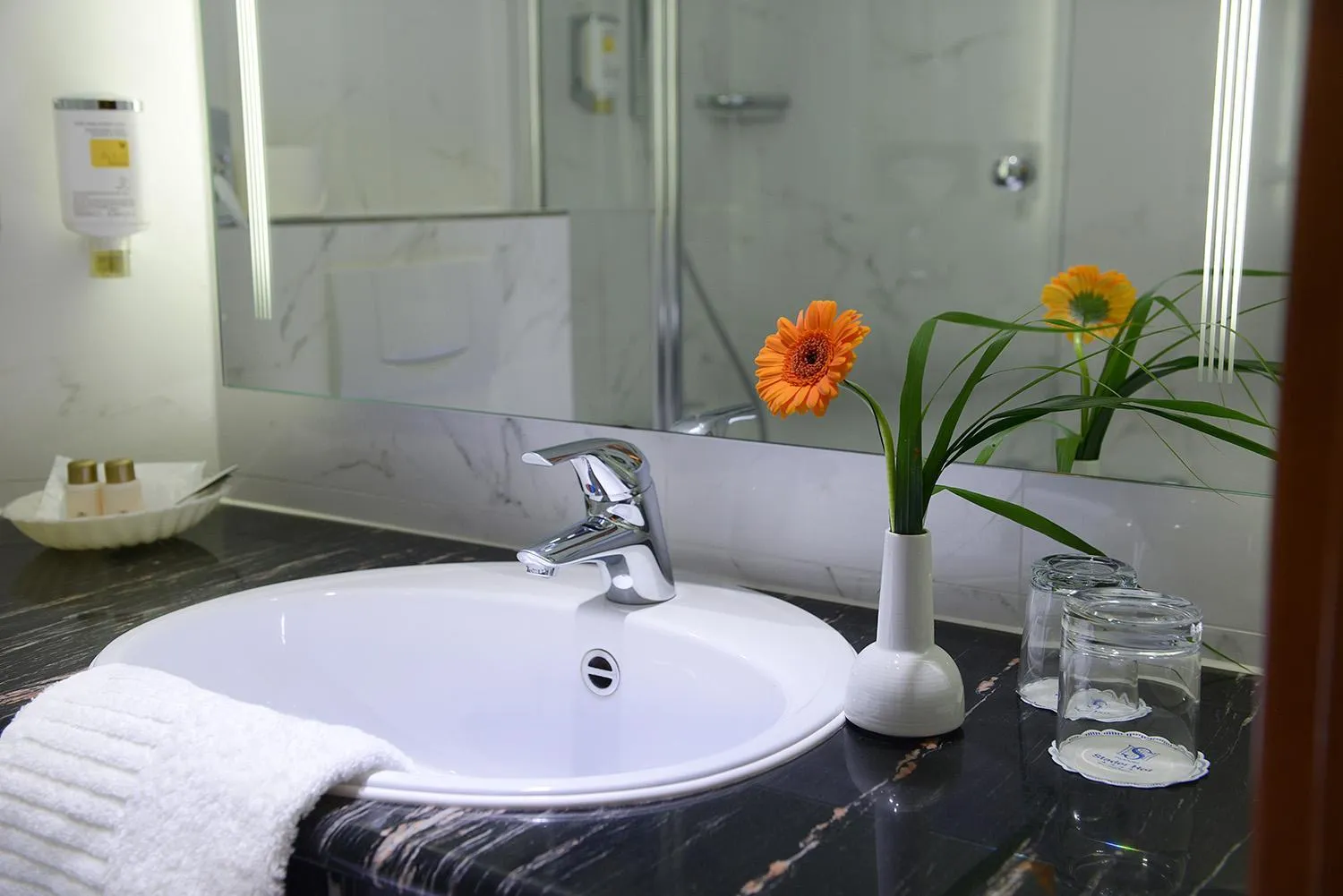 Bathroom in Parkhotel Stader Hof