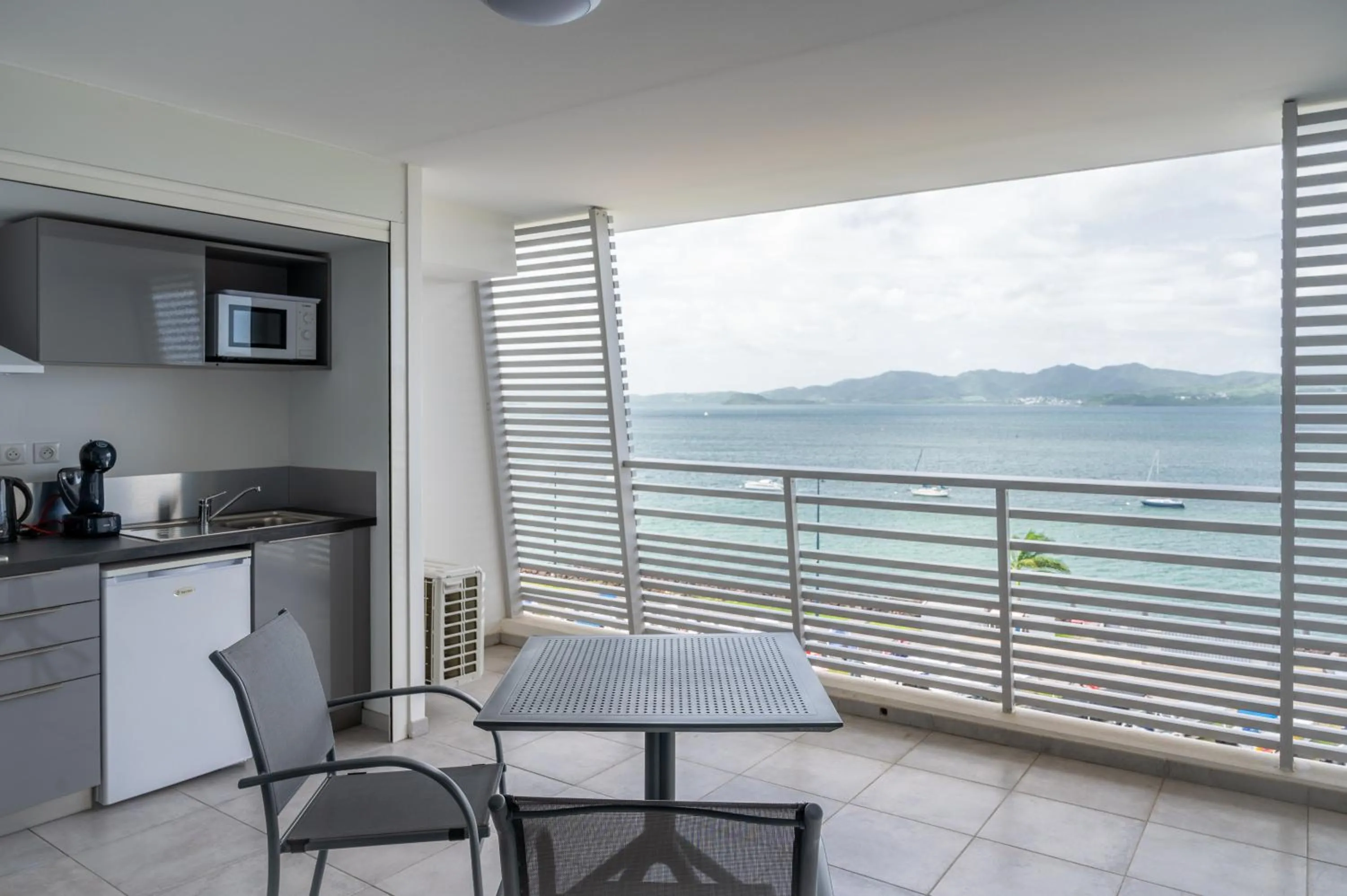 Natural landscape in B&B HOME Fort-de-France Marina