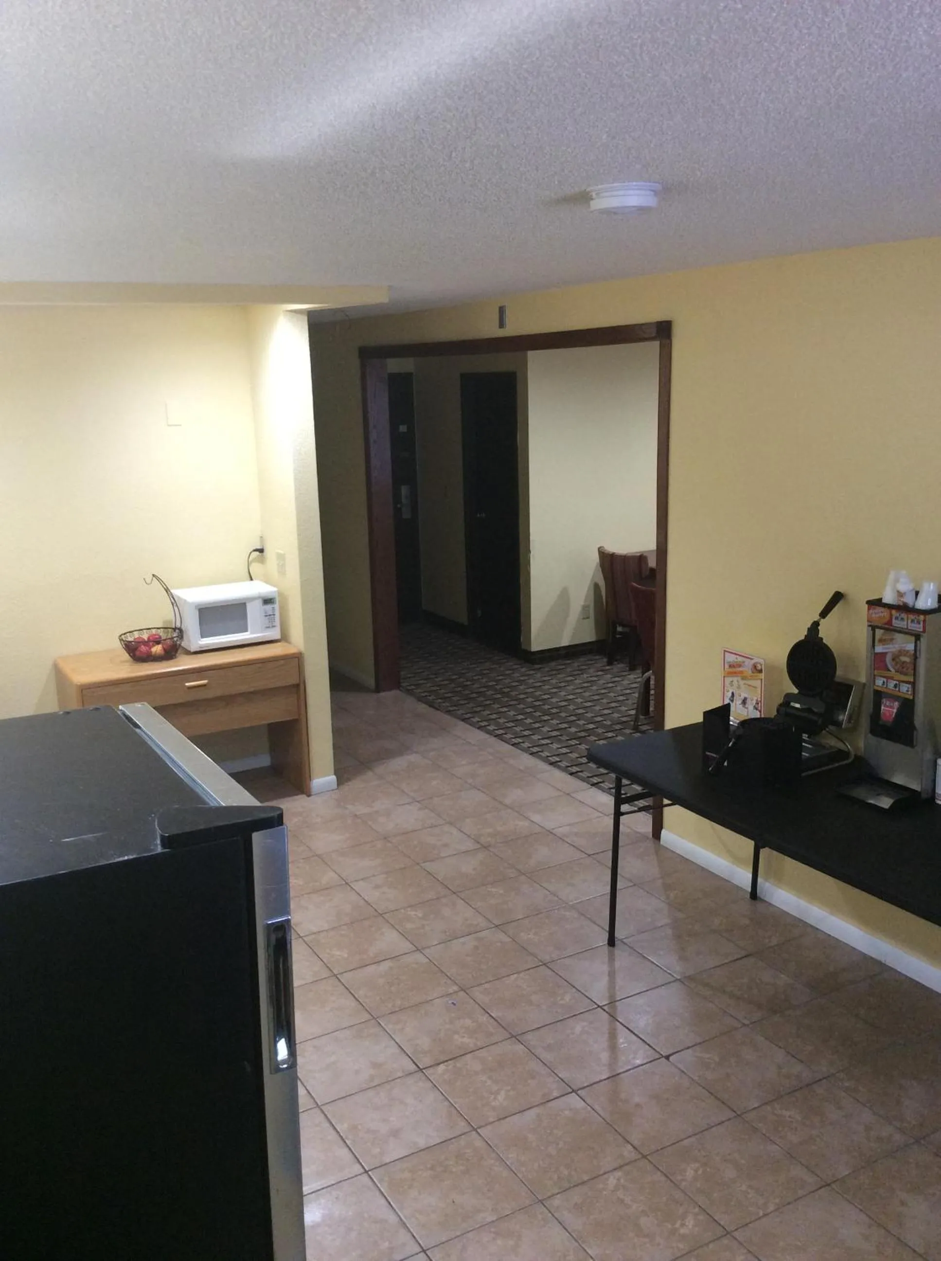 Breakfast in Rodeway Inn Whitehall