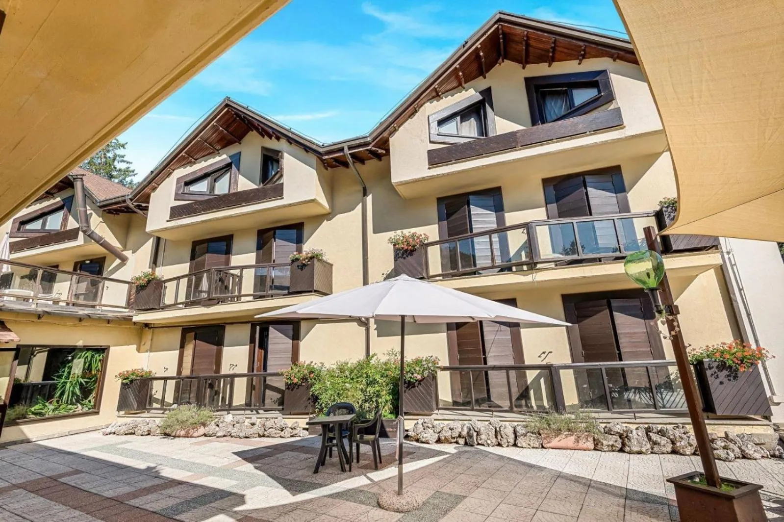 Property building in Hotel Pagnani