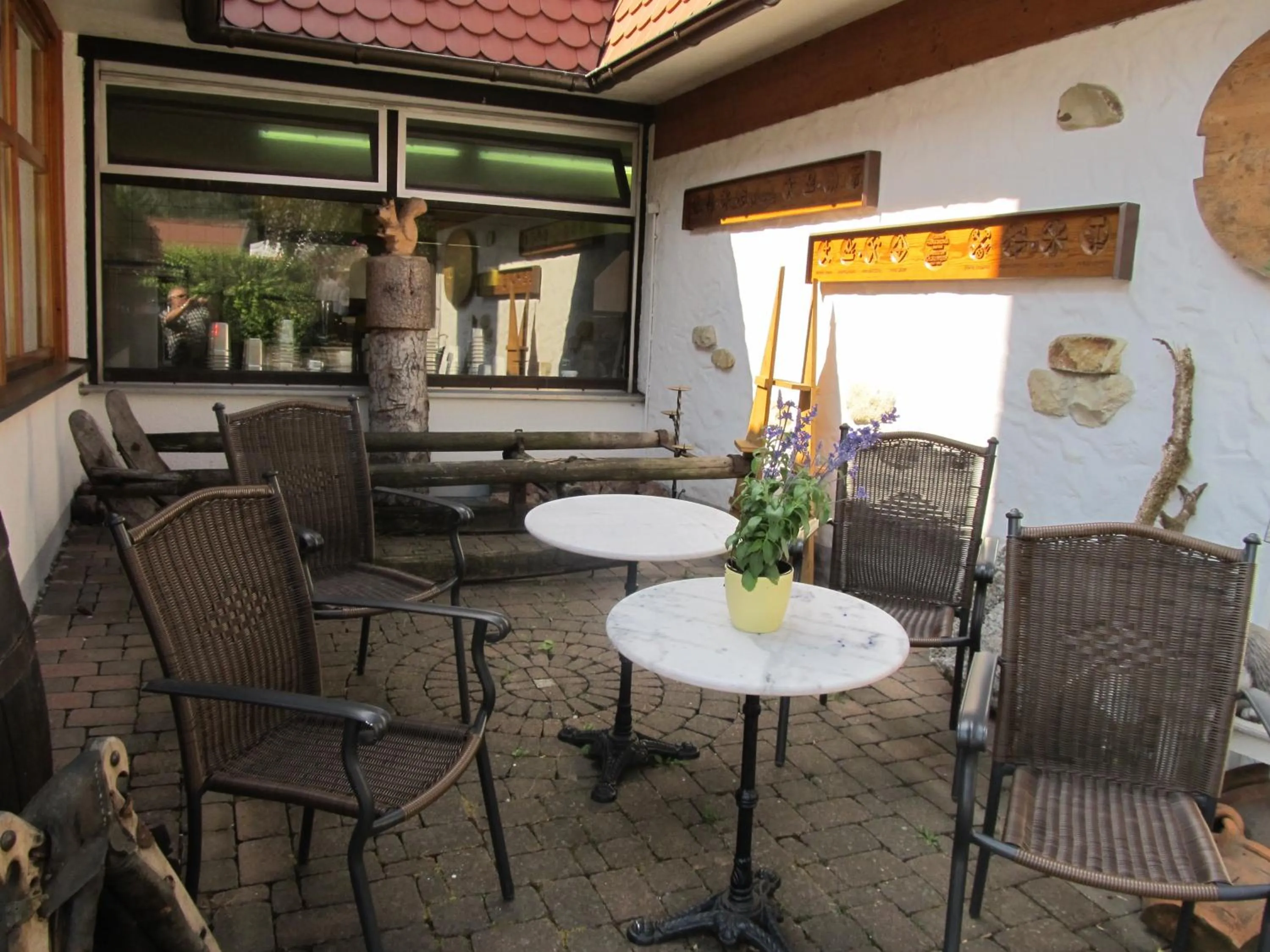 Seating area in Hotel-Gasthof Hirschen
