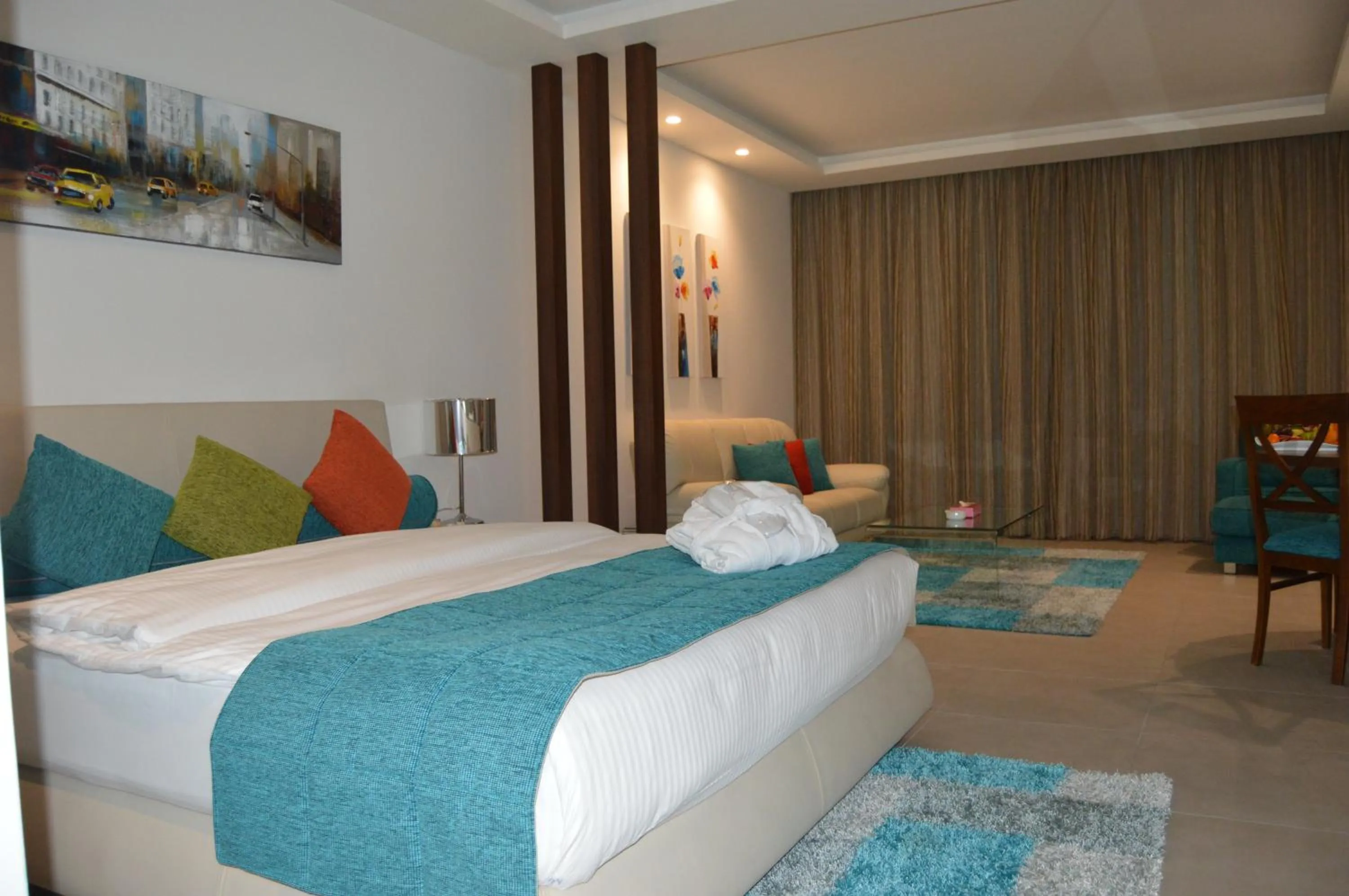 Bedroom, Bed in Markazia Suites