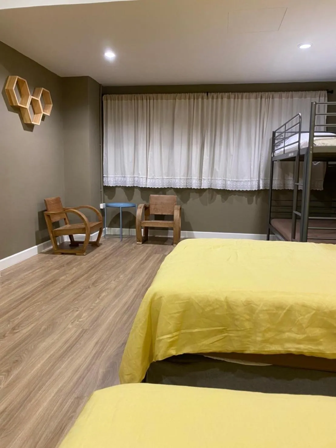 Bed in Grasshopper Bed and Cafe