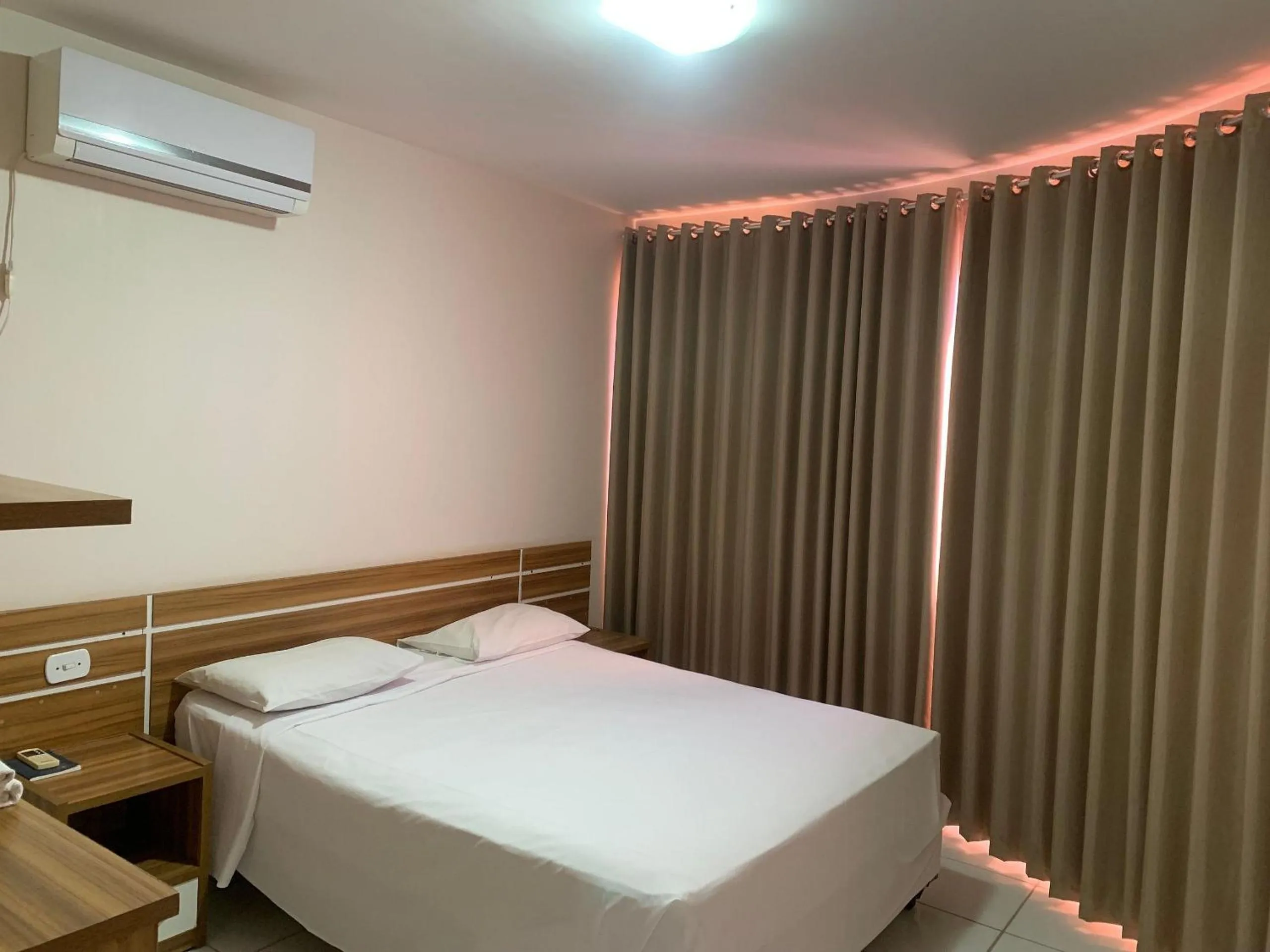 Hotel Toulon Caldas Novas