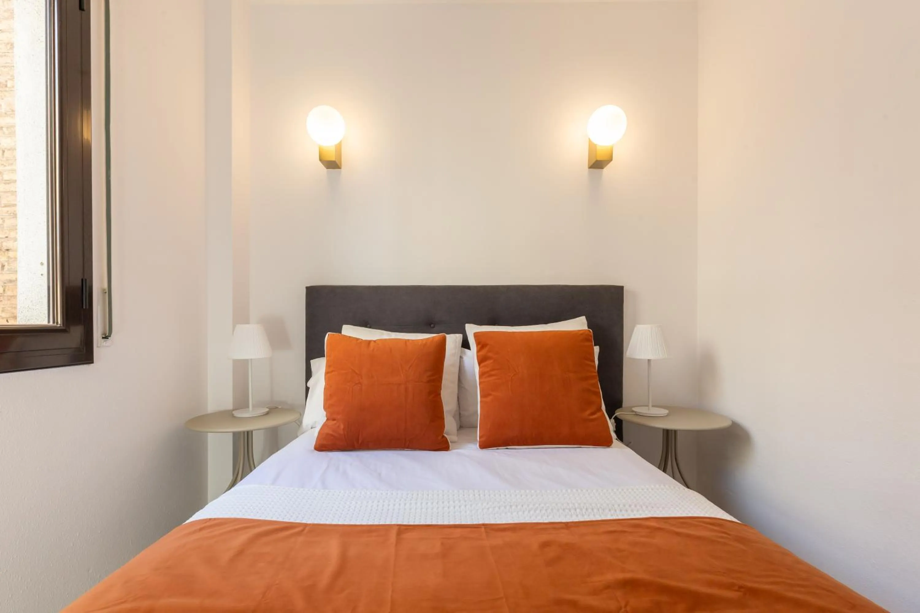 Photo of the whole room, Bed in Picasso Suites