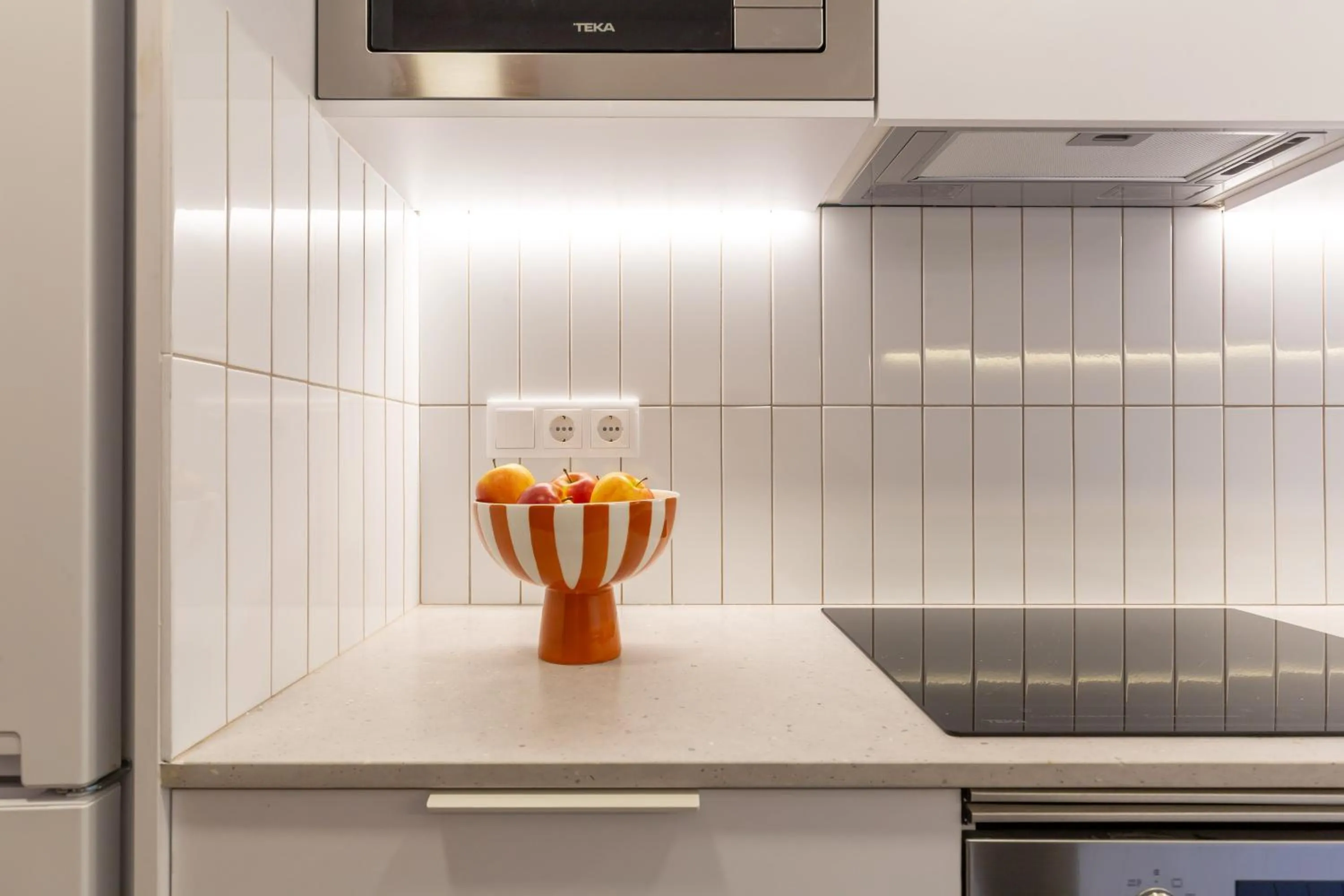 Kitchen or kitchenette in Picasso Suites