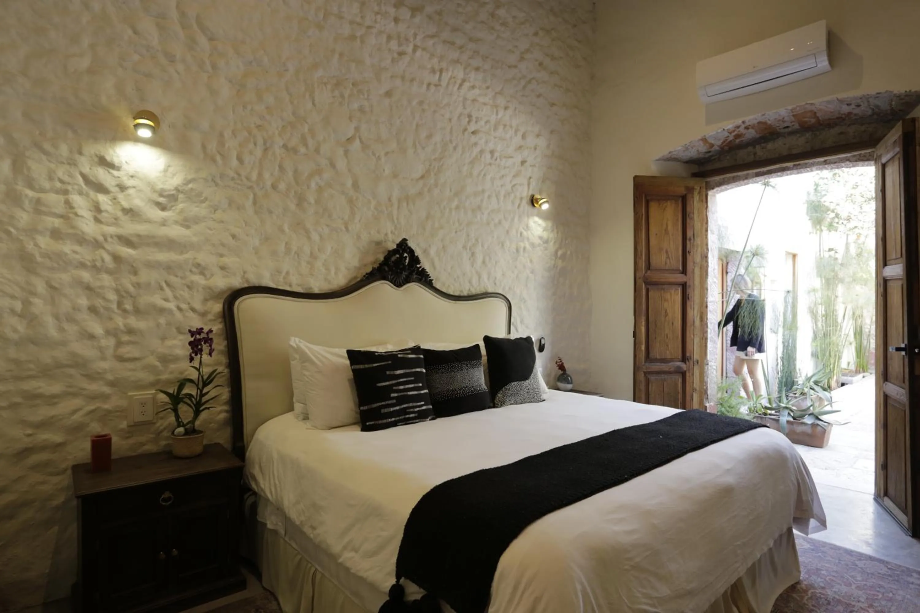 Bed in Orchid House San Miguel de Allende