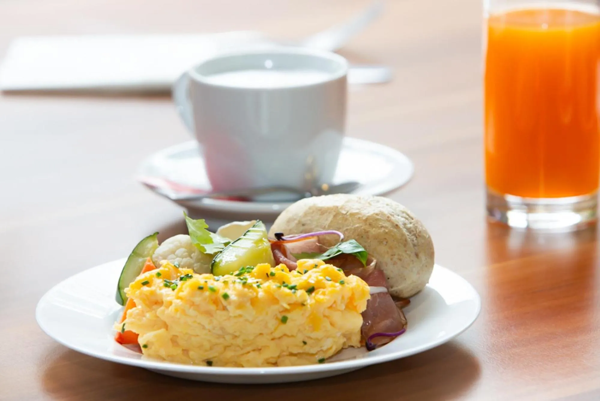 Restaurant/places to eat in Hotel Regnum Residence