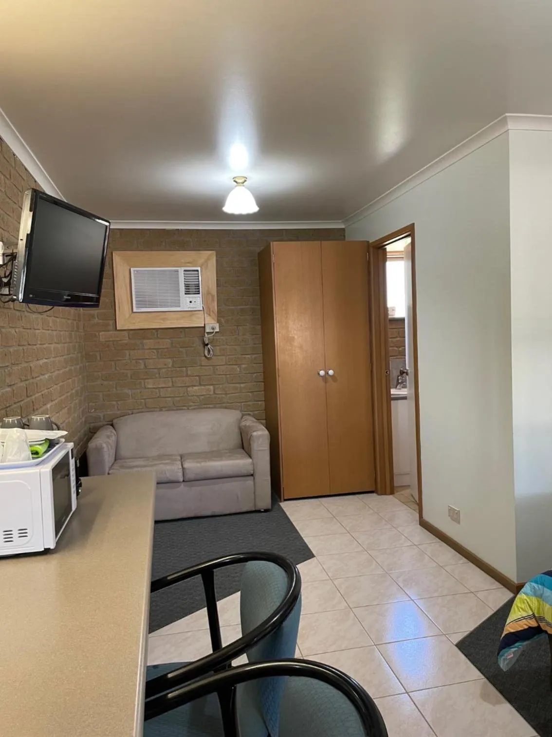 TV and multimedia in Darling Junction Motor Inn