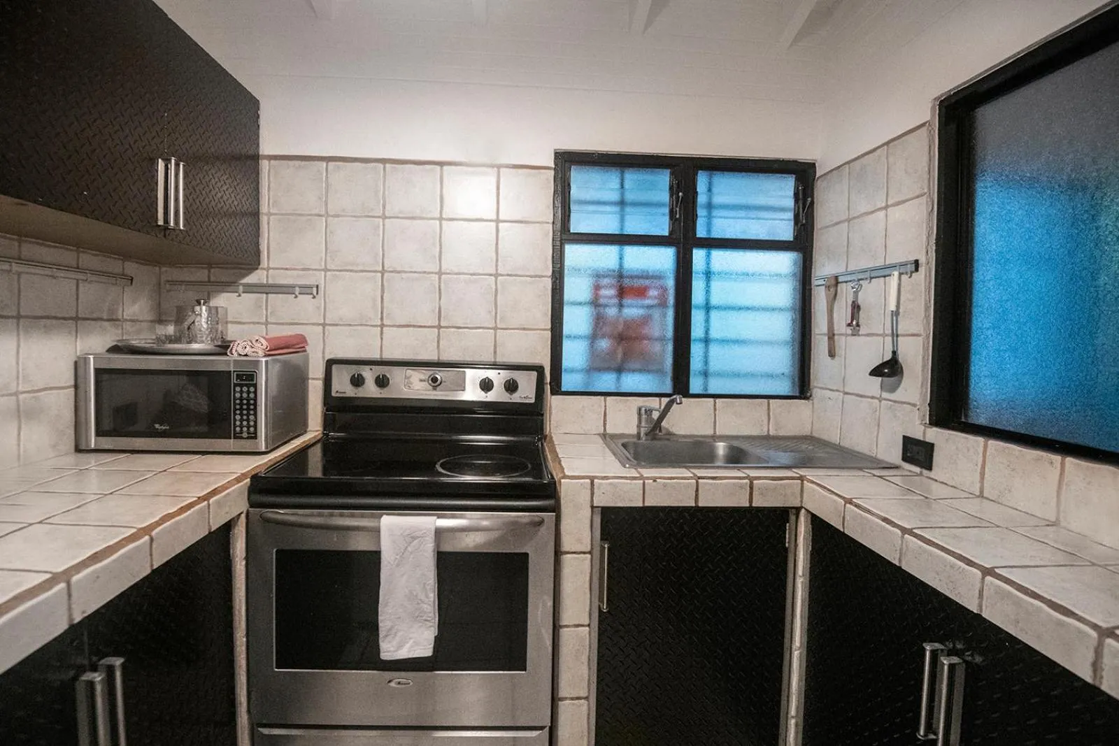 kitchen in Villa Roca Boutique Resort & Suites - ADULT ONLY