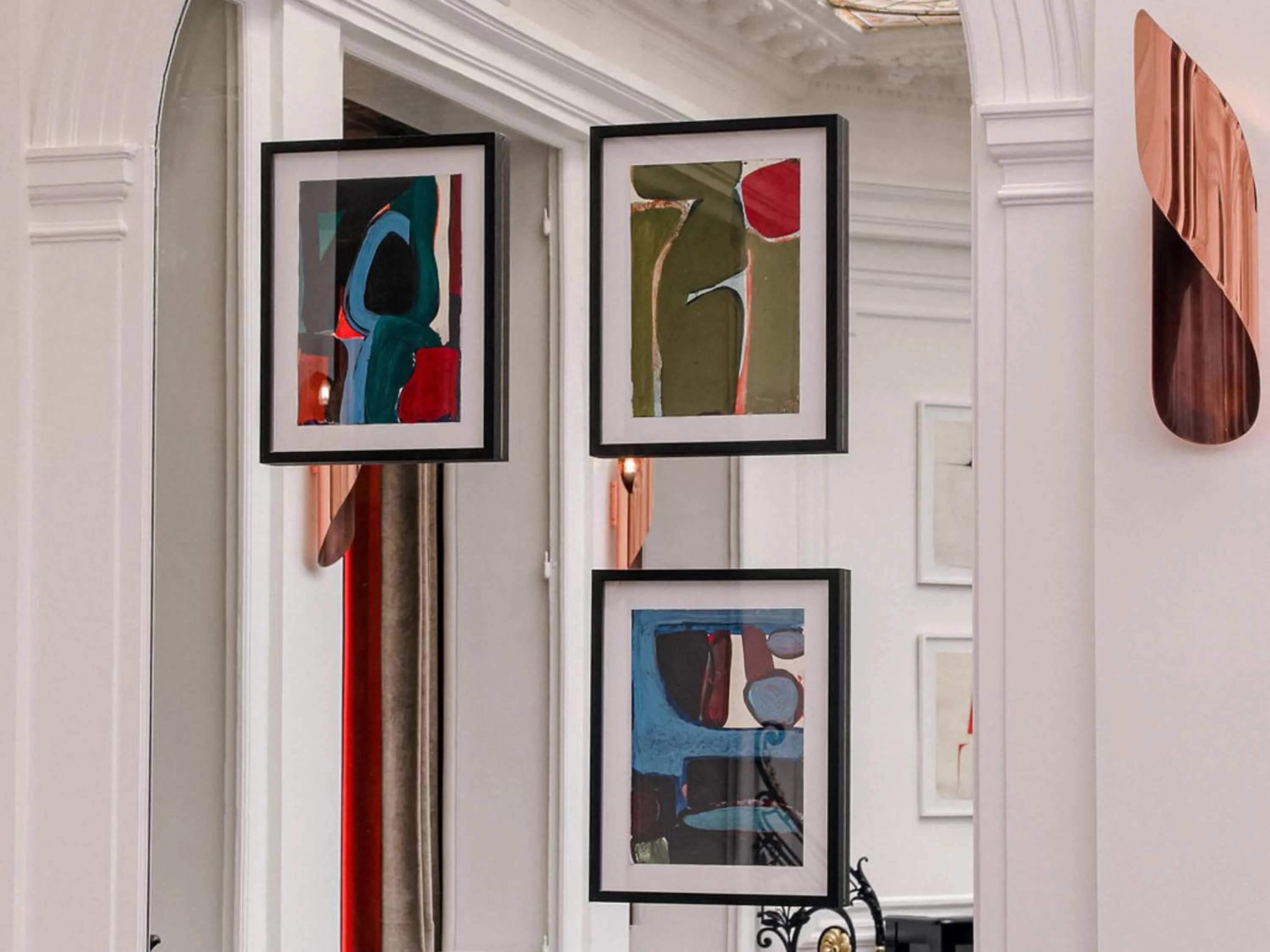 Decorative detail in Hôtel Vernet Champs Elysées Paris