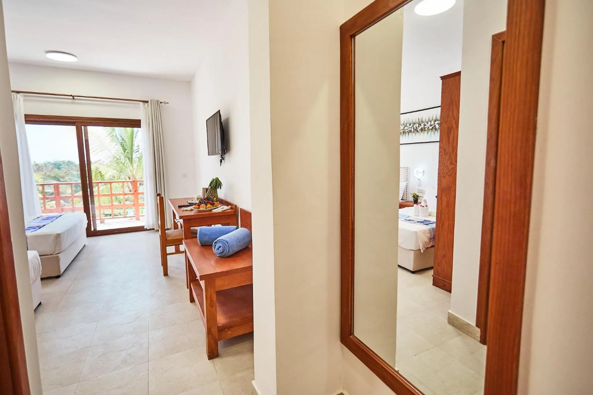 Bedroom, Bed in Malika Nungwi Hotel