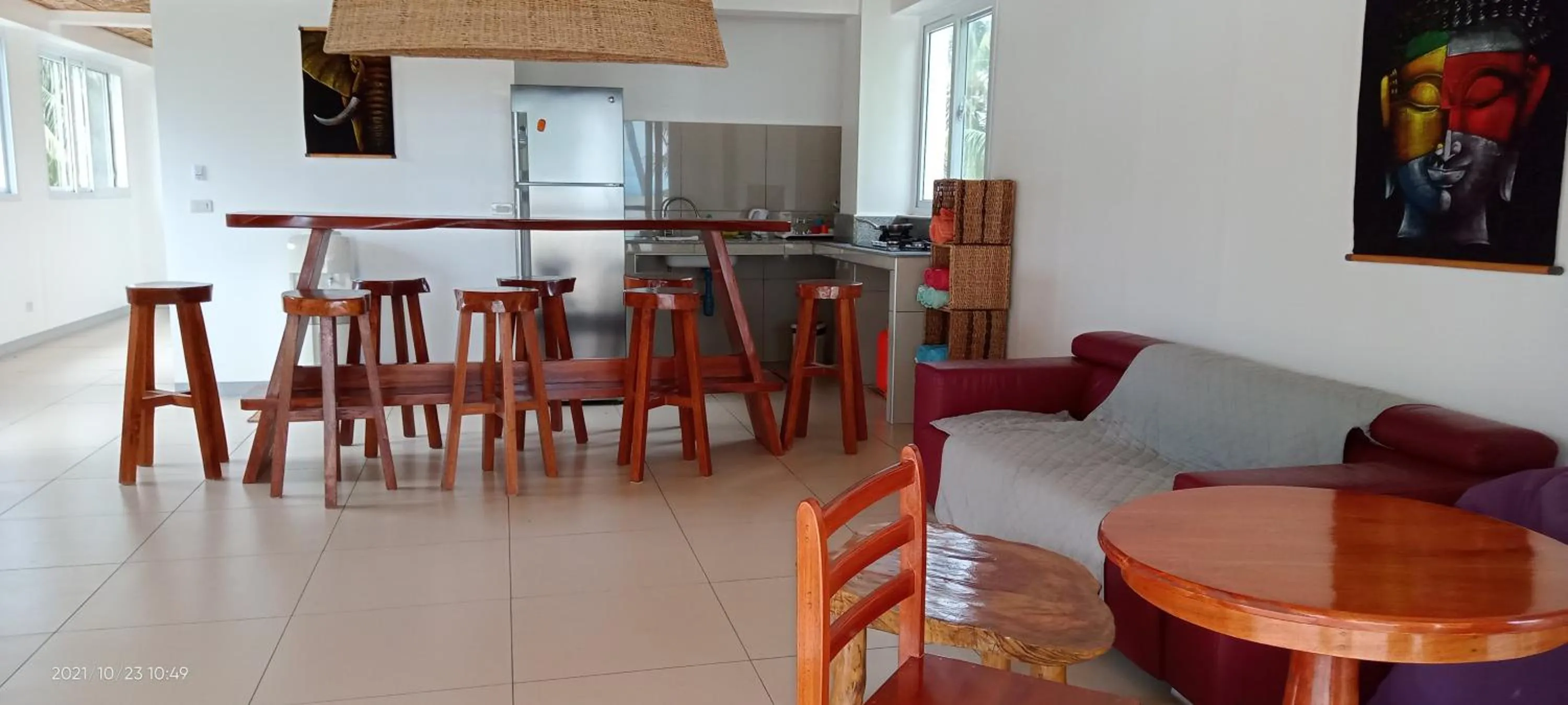Living room in In Dai Aquasports and Beach Resort