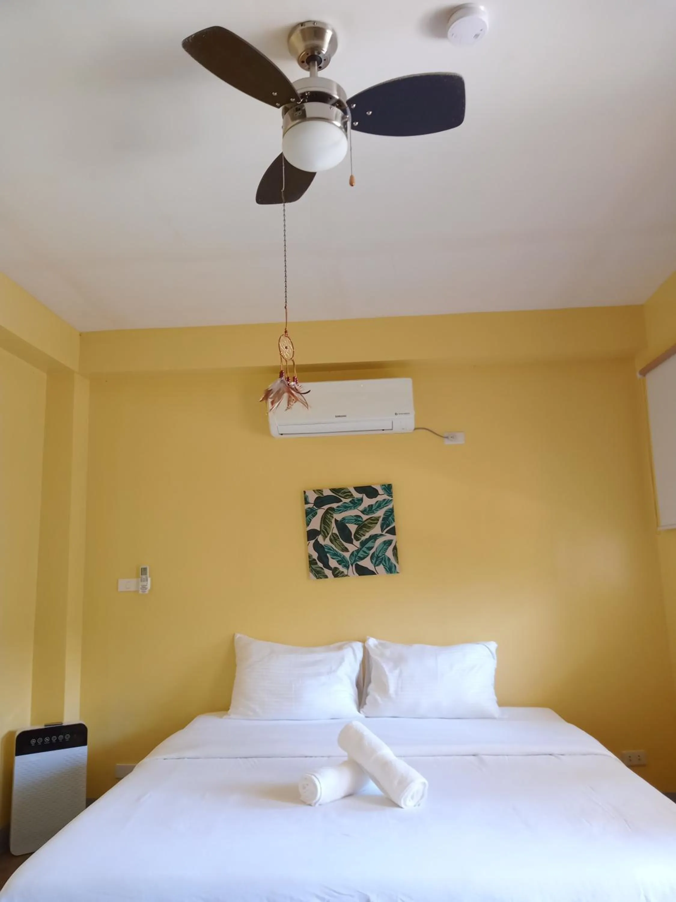 Bedroom, Bed in In Dai Aquasports and Beach Resort