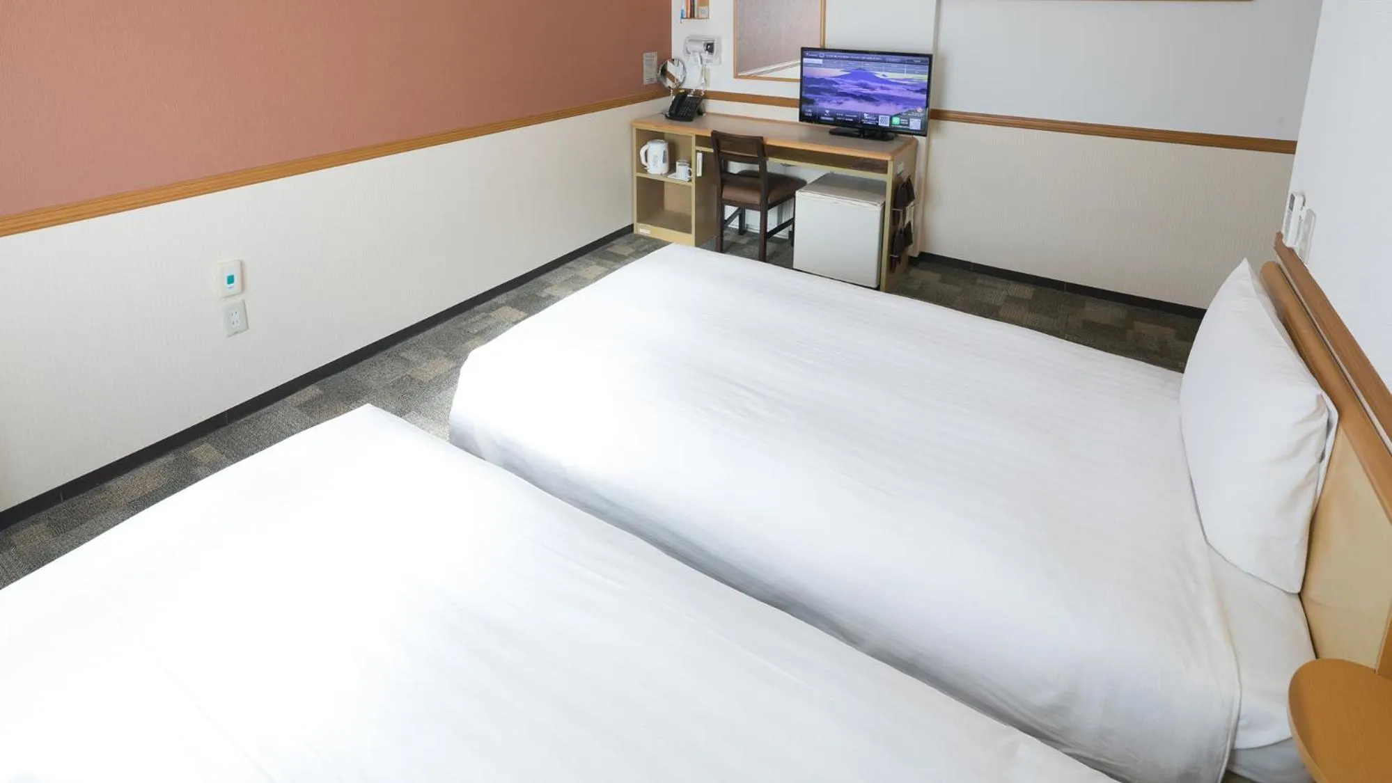 Bedroom, Bed in Toyoko Inn Takamatsu Hyogomachi