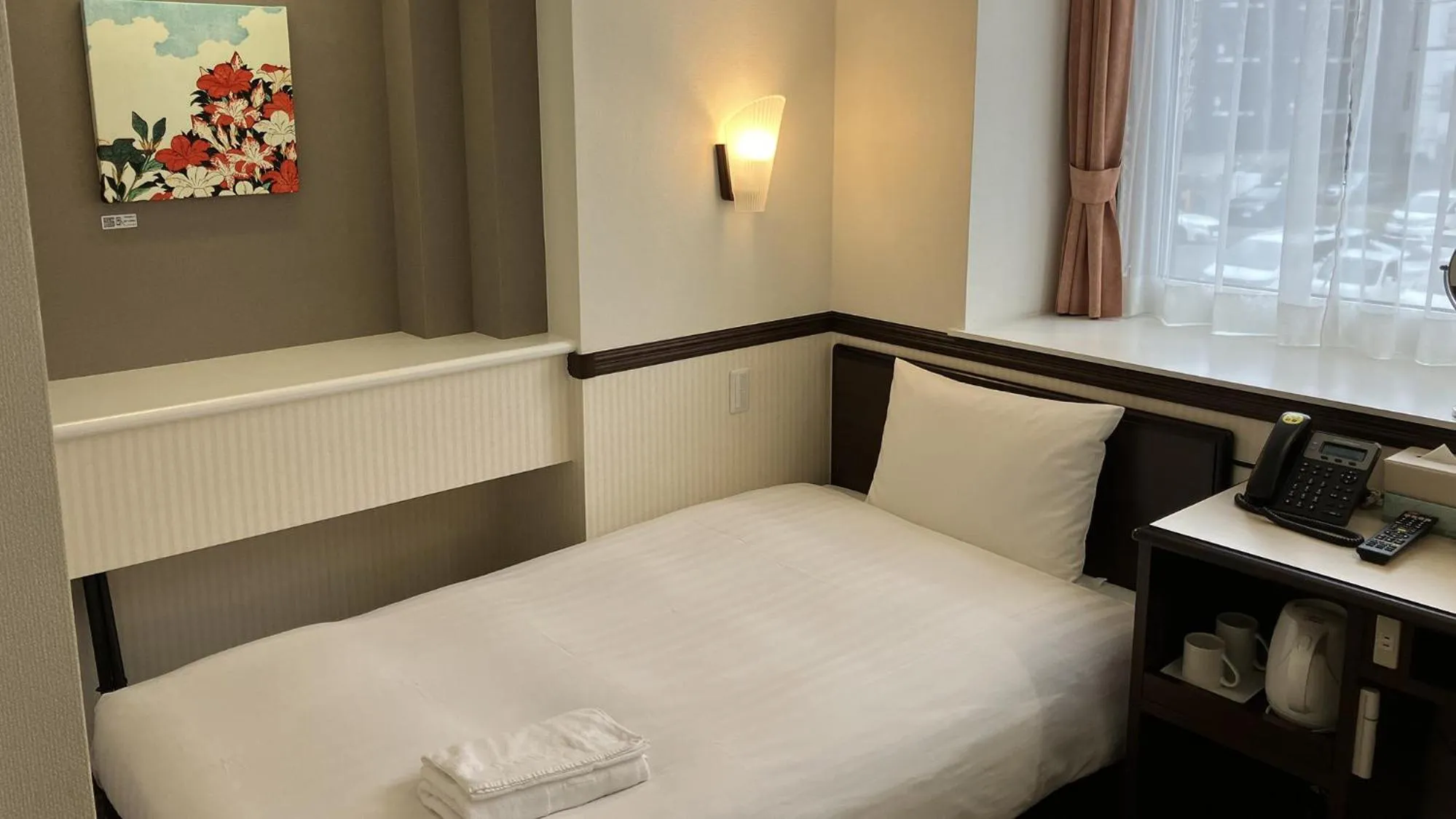 Bedroom, Bed in Toyoko Inn Nishi-kawaguchi-eki