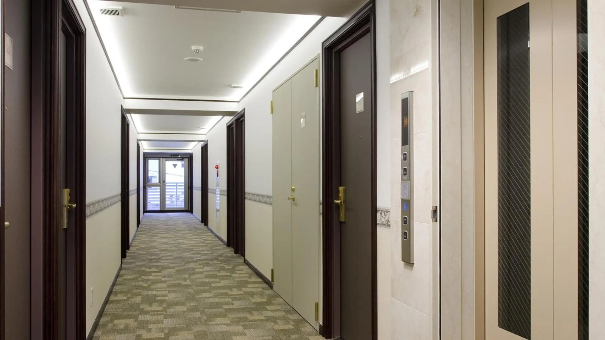 Lobby or reception in Toyoko Inn Nishi-kawaguchi-eki