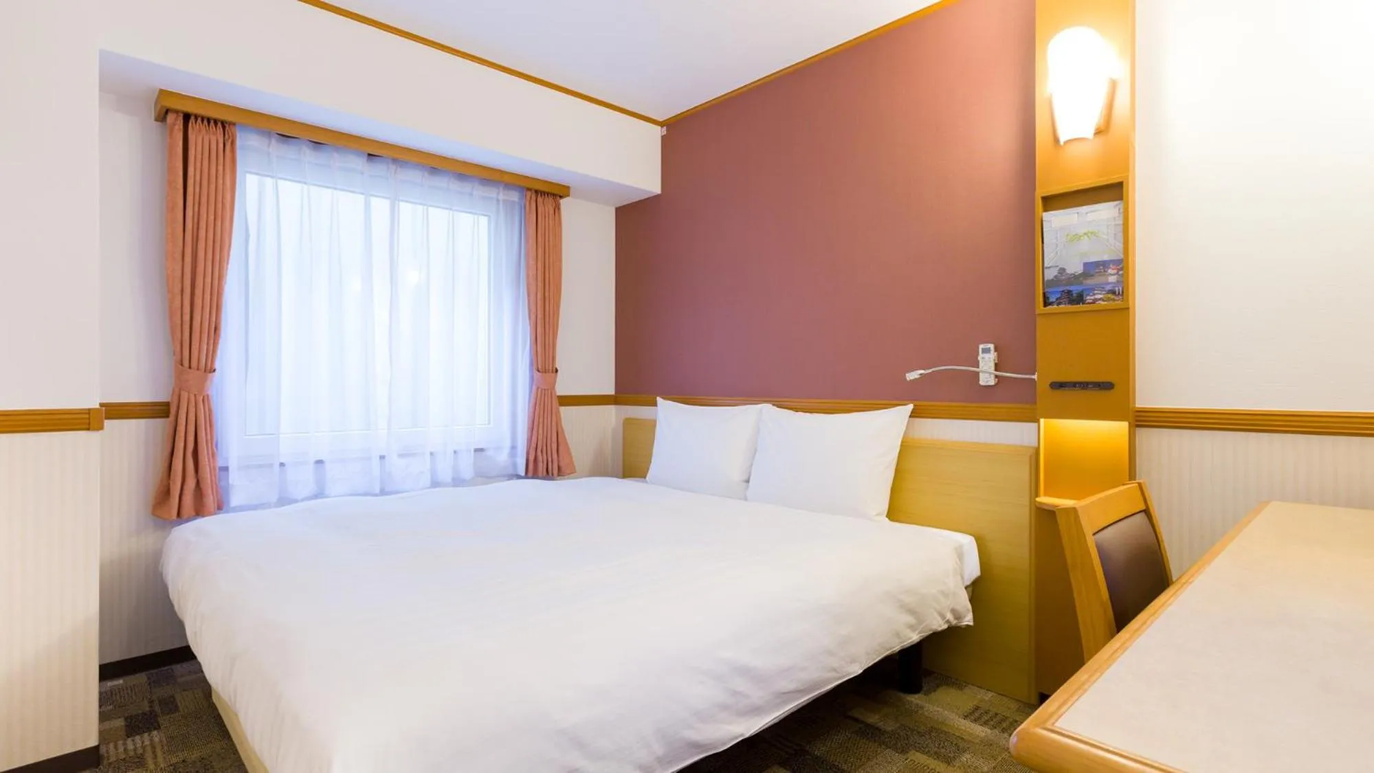 Bedroom, Bed in Toyoko Inn Nihombashi Bakurocho