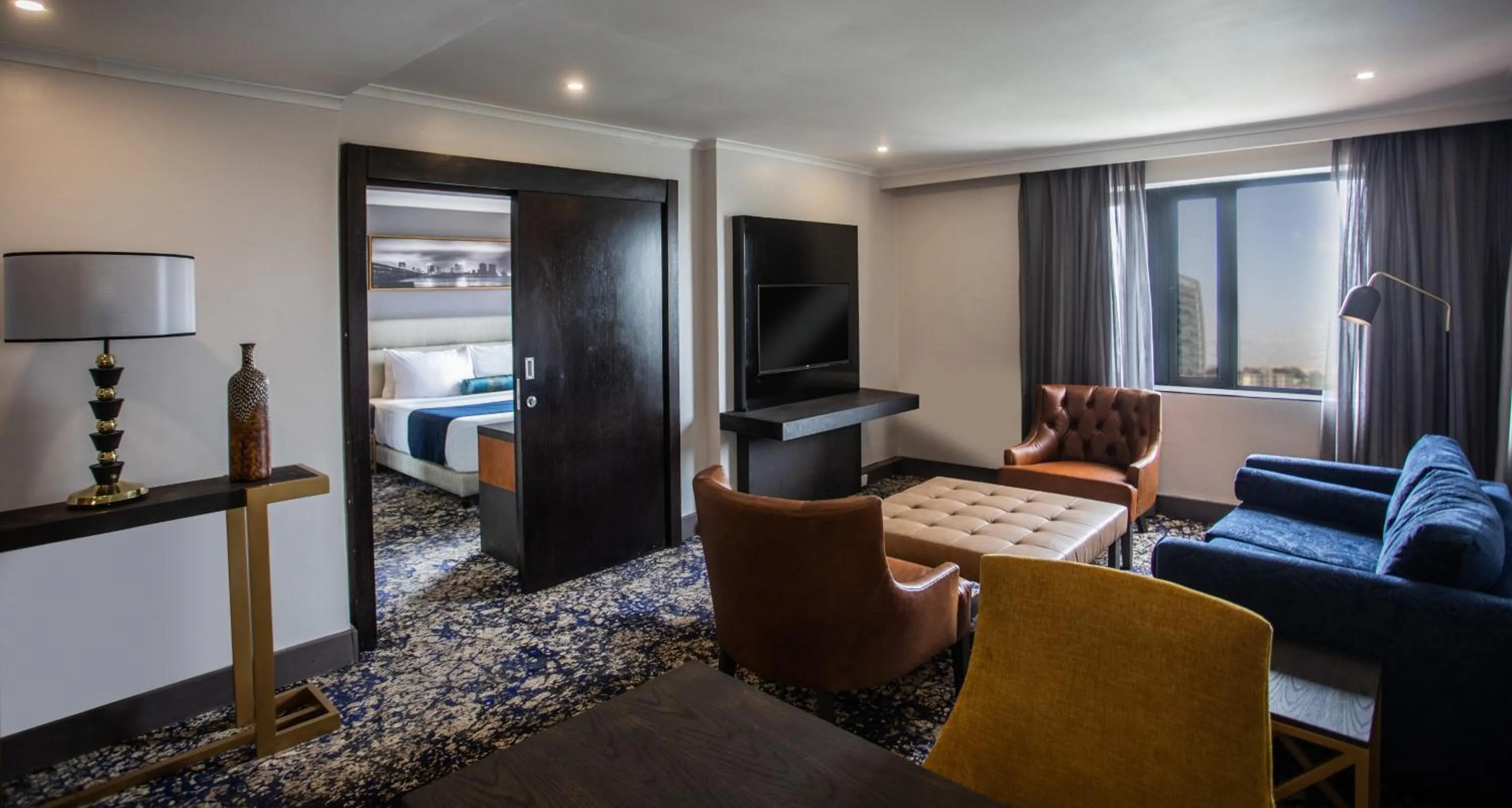 TV and multimedia in Mövenpick Hotel Ikoyi Lagos