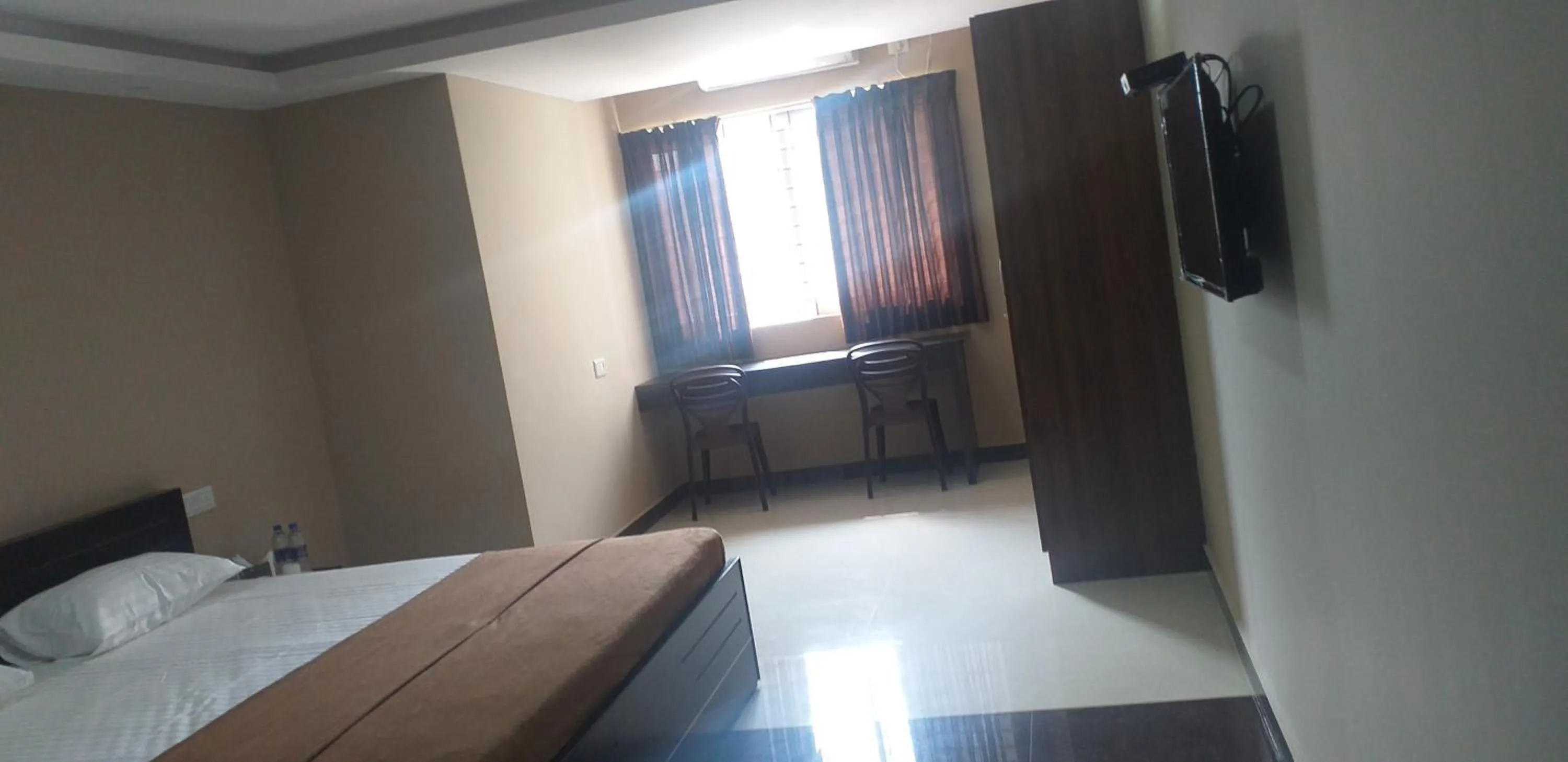 Communal lounge/ TV room in THE NISARGA GRAND