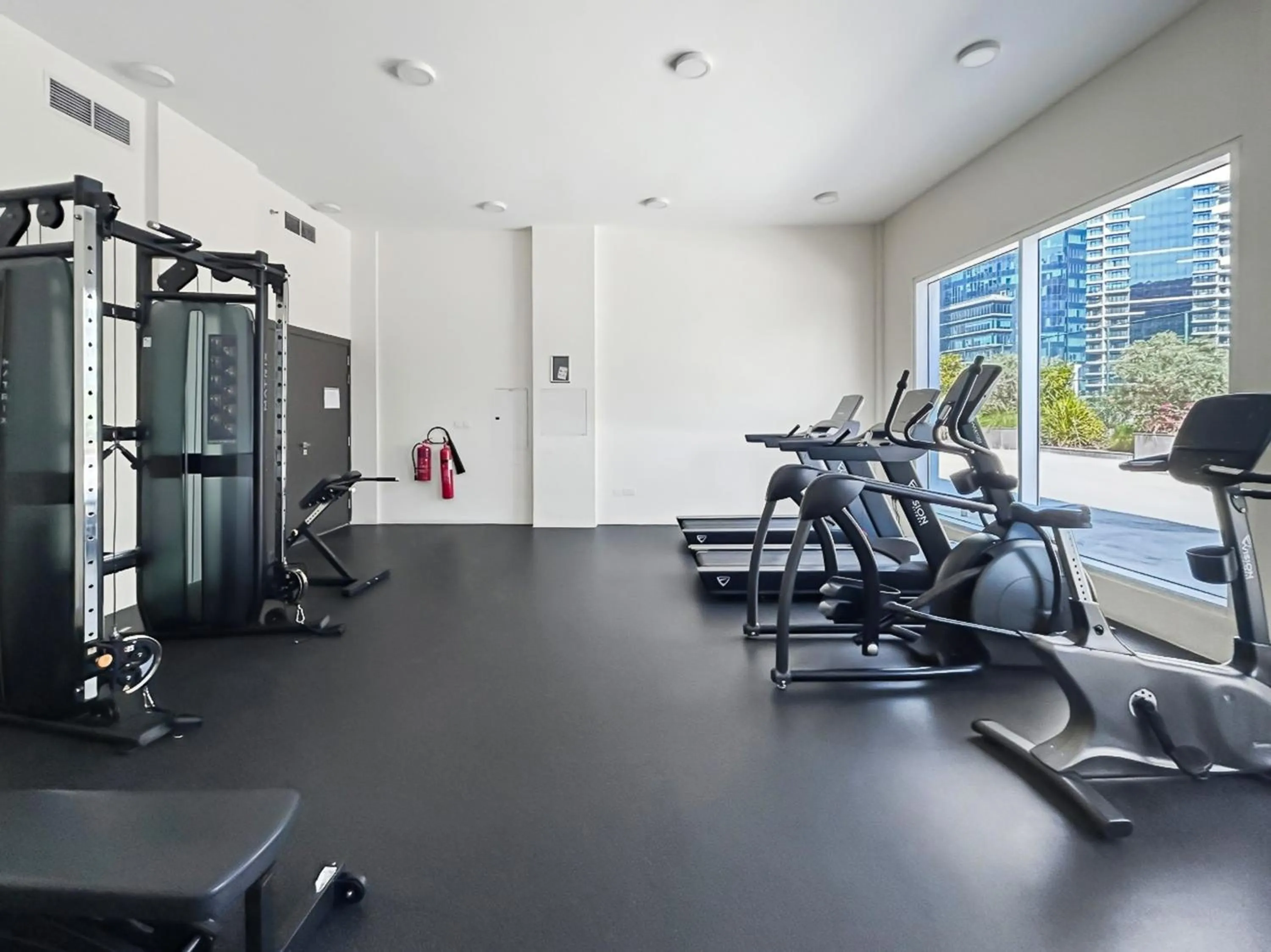 Unlock Metropolis Business Bay