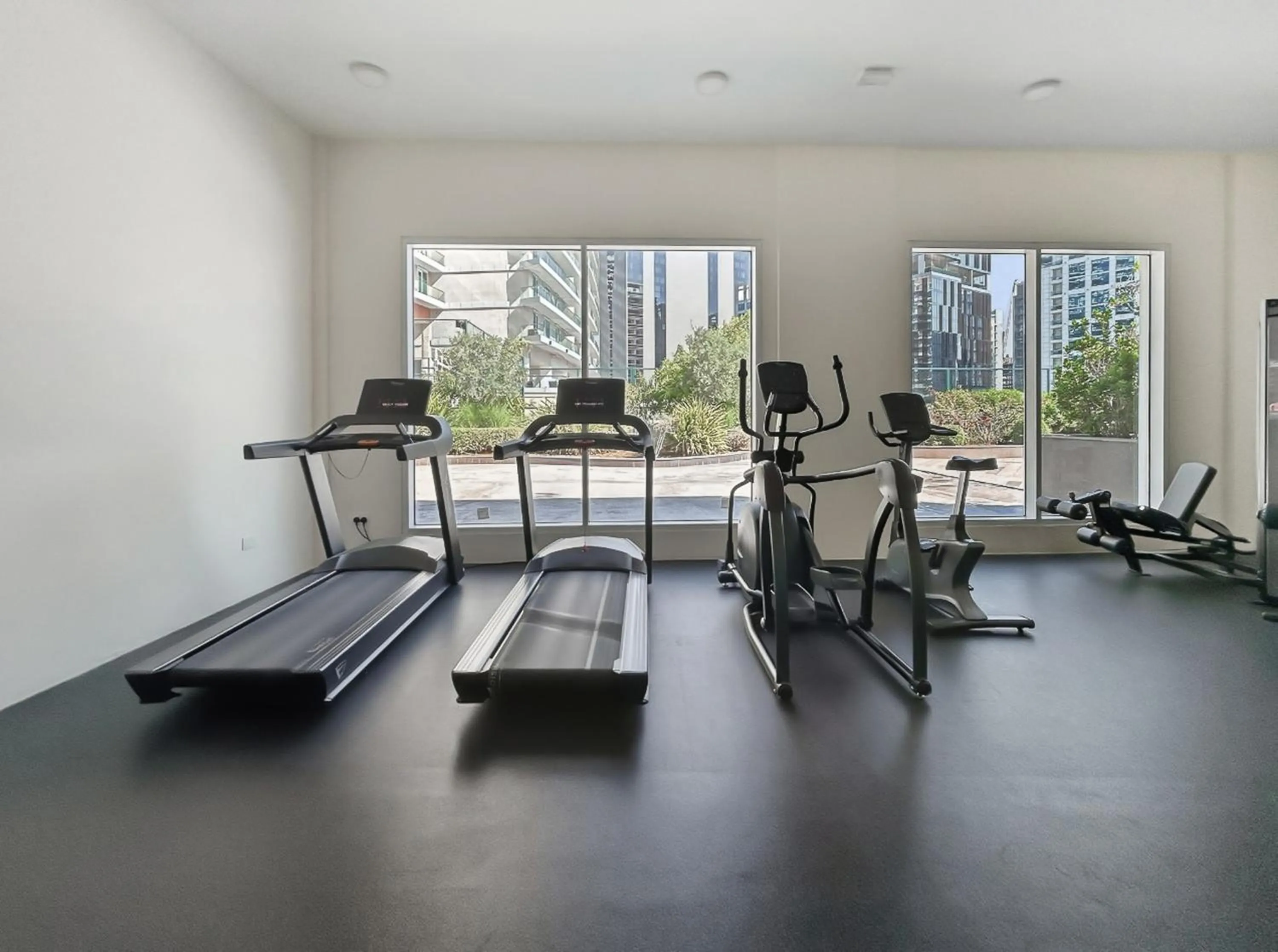 Unlock Metropolis Business Bay