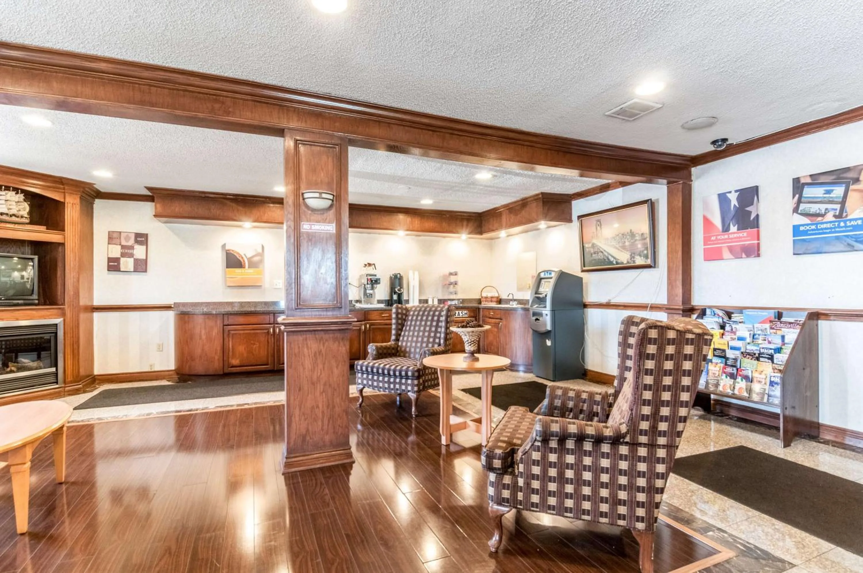 Lobby or reception in Motel 6-Southgate, MI - Detroit