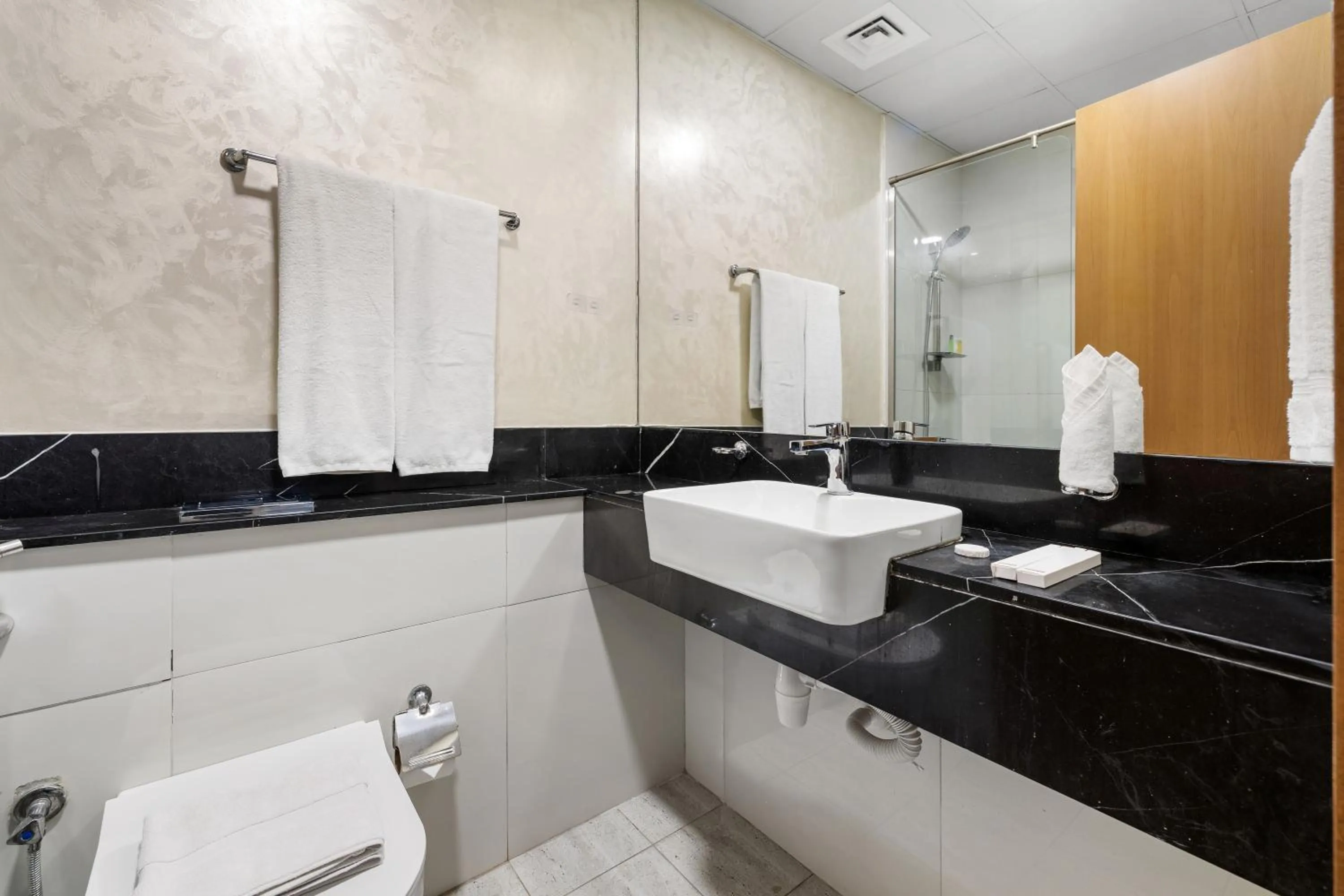 Bathroom in Unlock Waters Edge