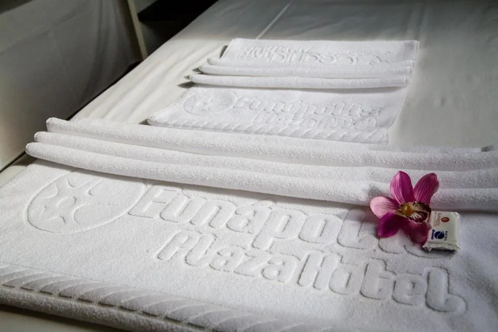 Bed in Eunapolis Plaza Hotel