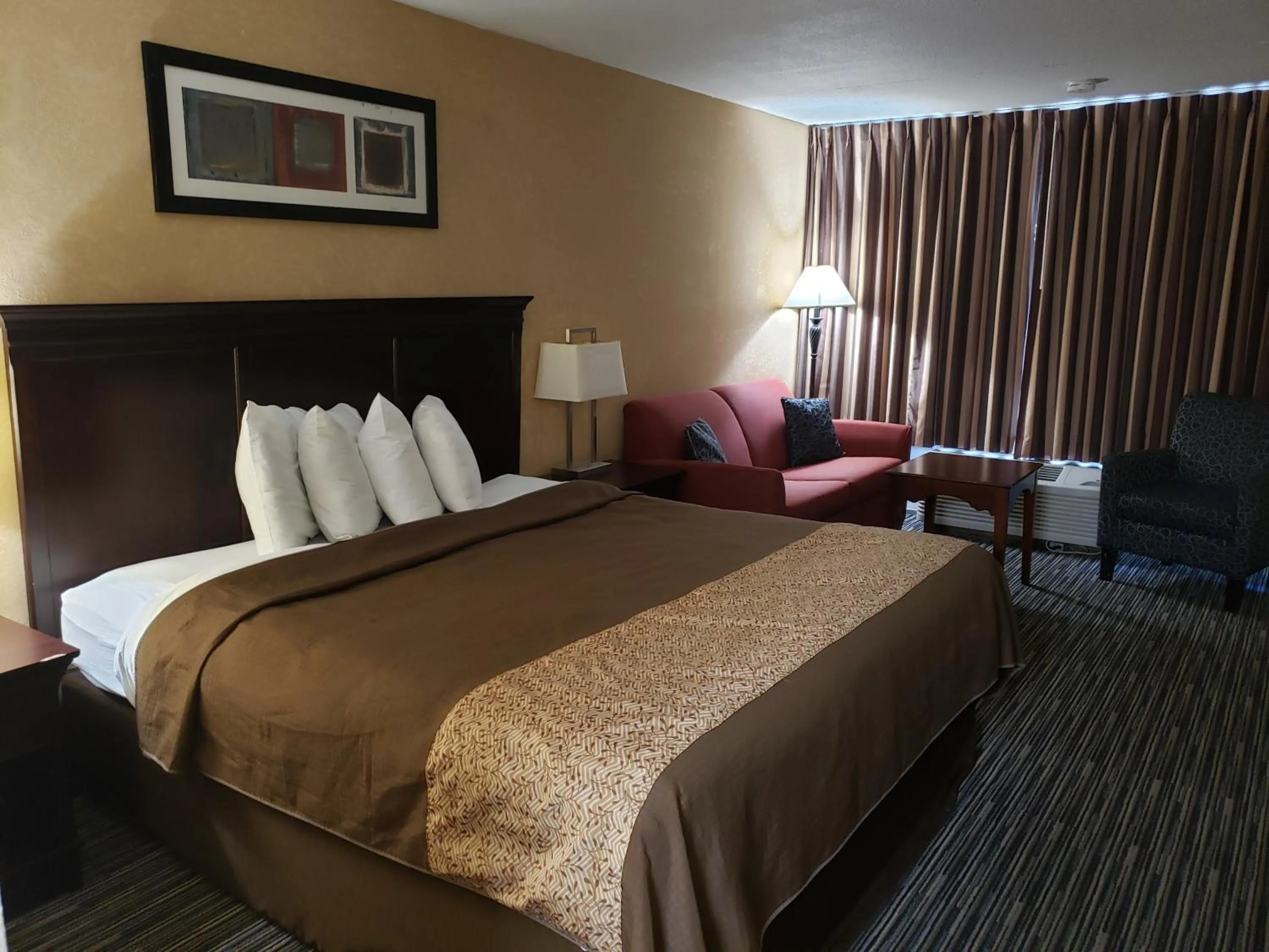 Bed in Florence Express Inn