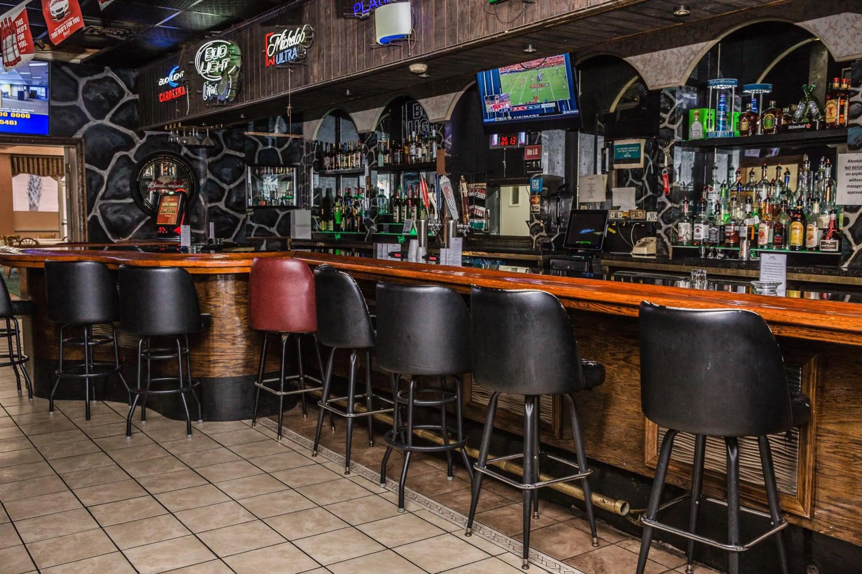 Drinks in Florence Express Inn