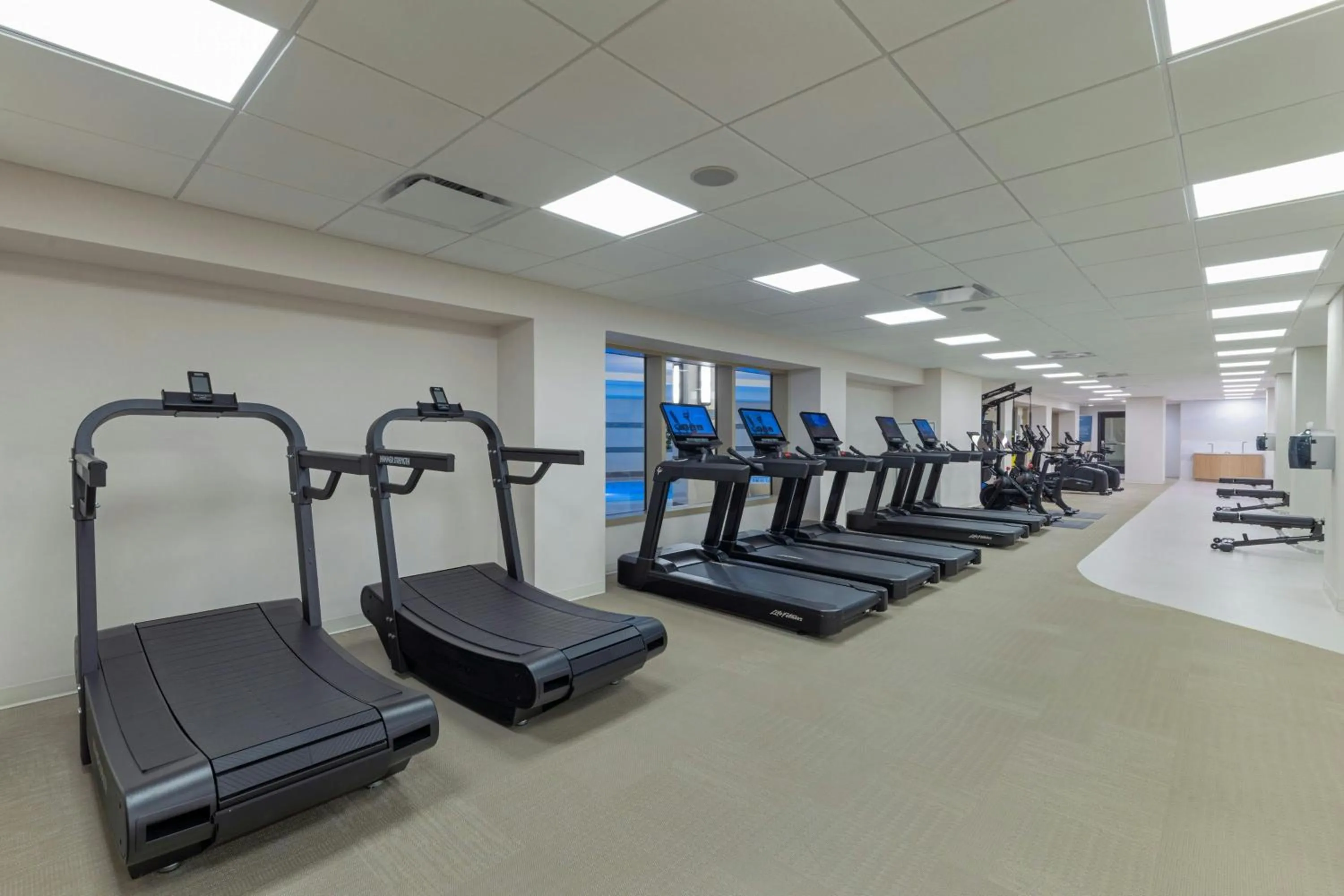 Fitness centre/facilities in The Westin Jersey City Newport