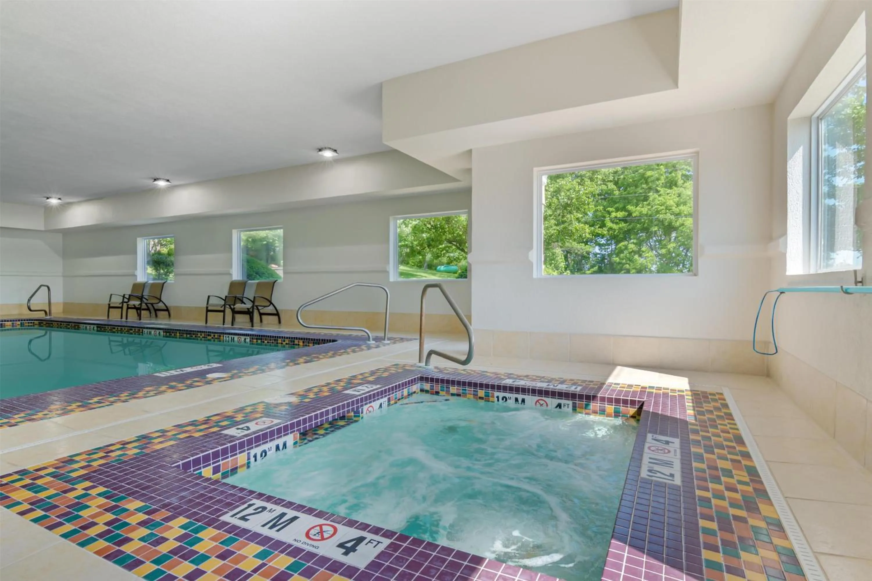 Pool view in Best Western Plus Washington Hotel