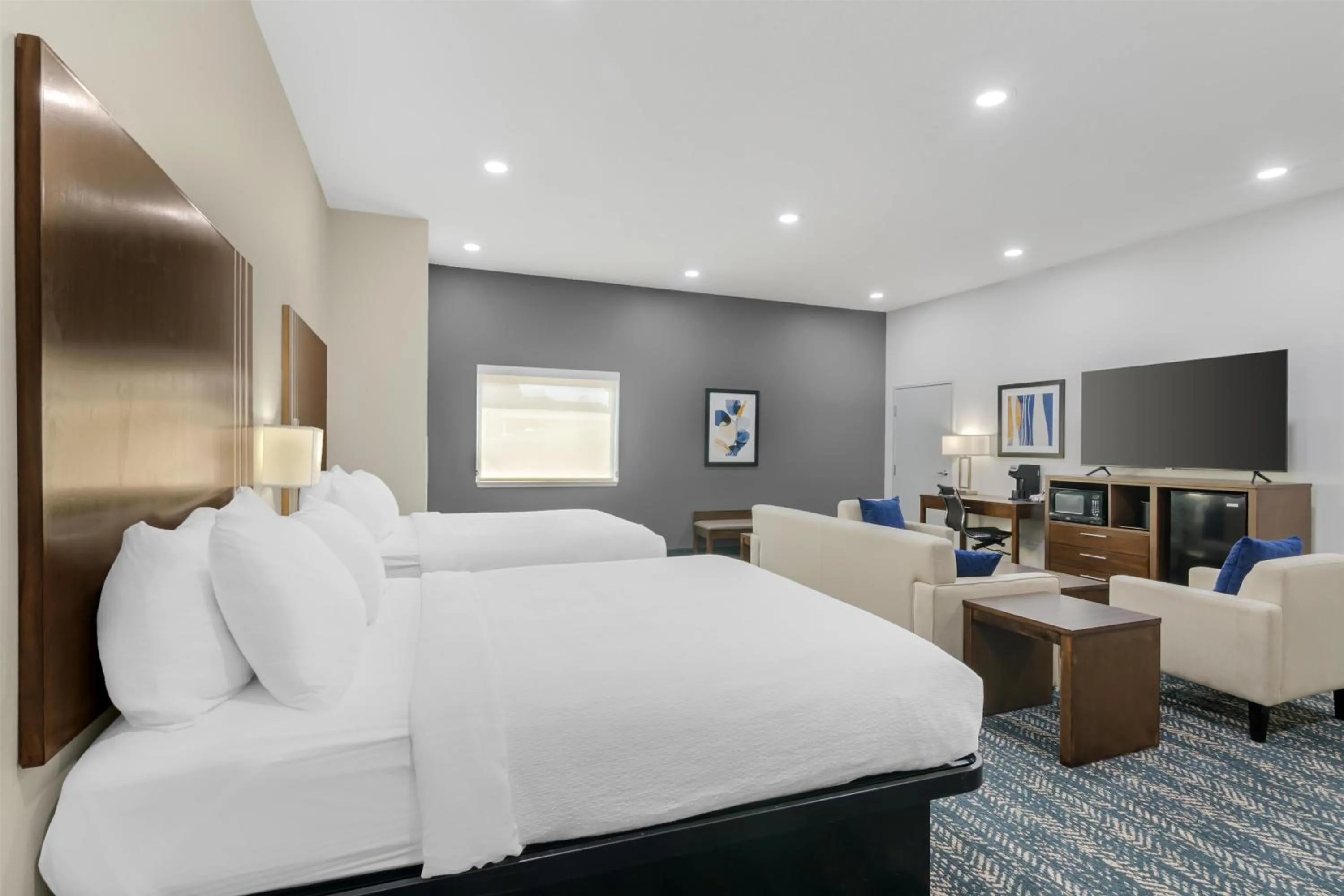 Bedroom, Bed in Best Western Plus Washington Hotel