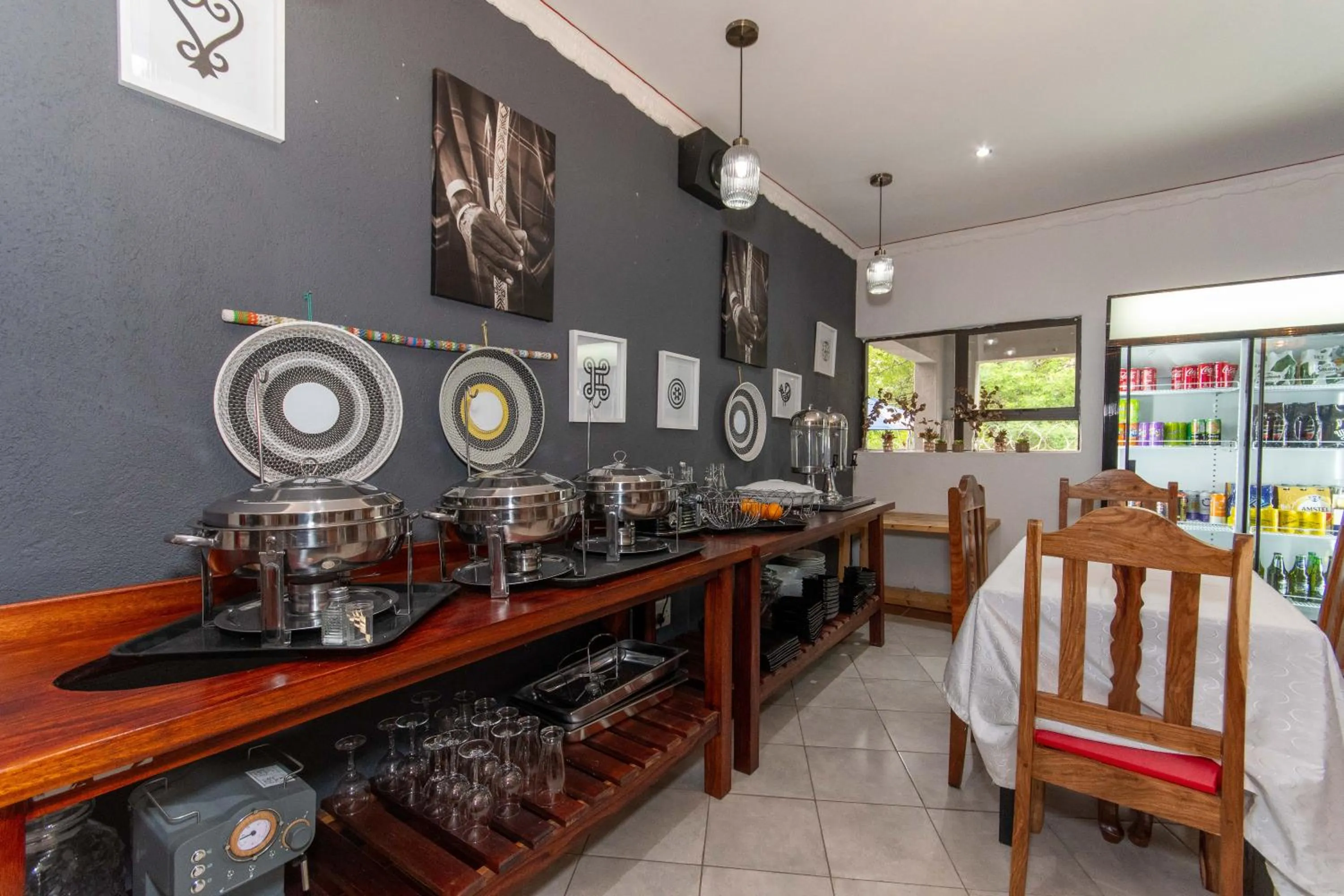 Kitchen or kitchenette in Woodpeckers Guest House